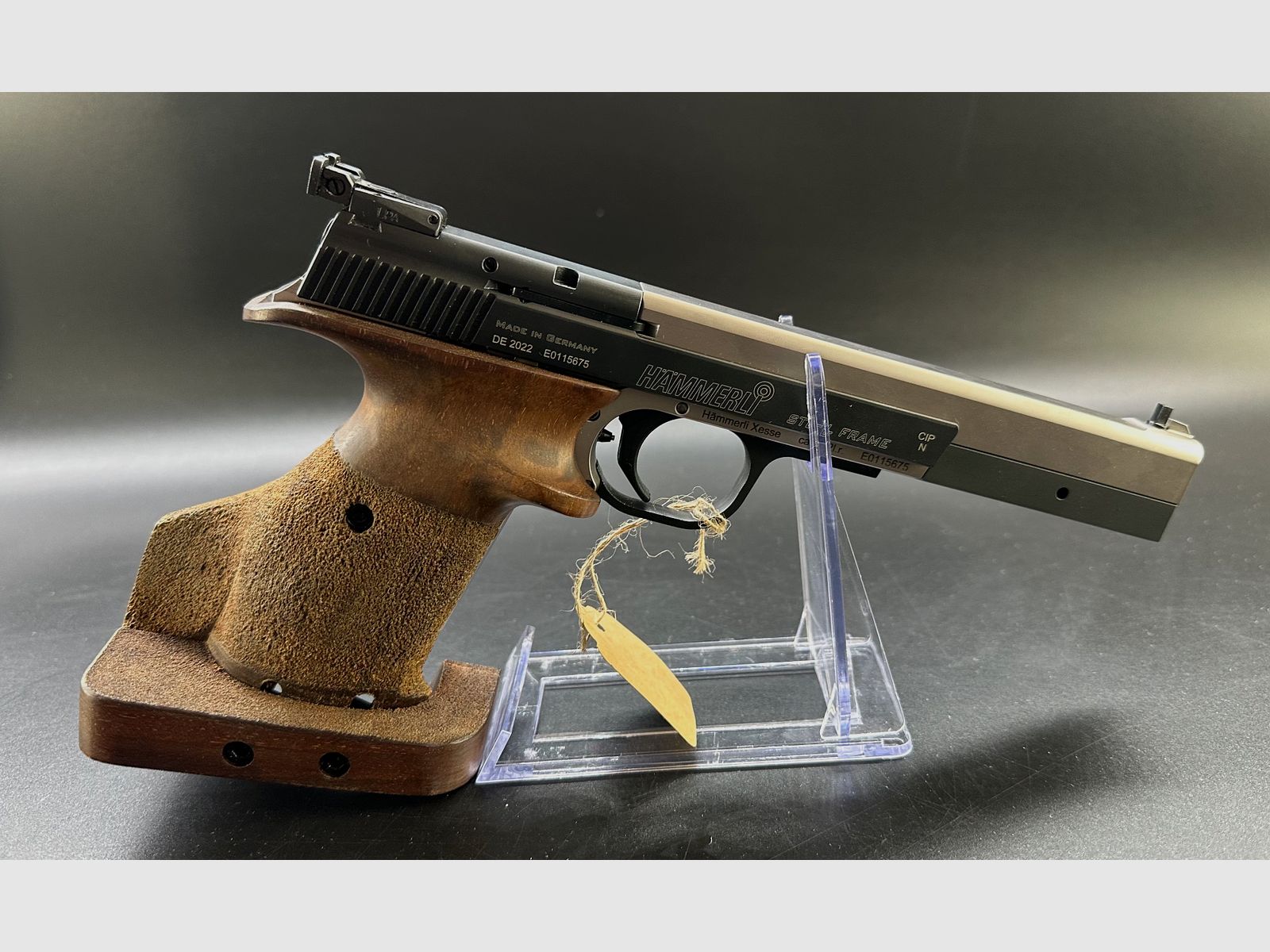 Demonstration weapon Hämmerli semi-automatic pistol XESSE SF Expert Black .22 lr