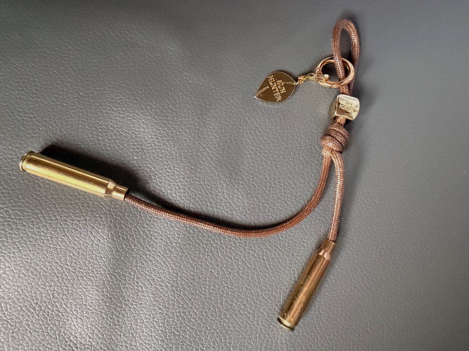 Porte-clés « Sun Hunter » avec étui .223, image 1 sur 2
