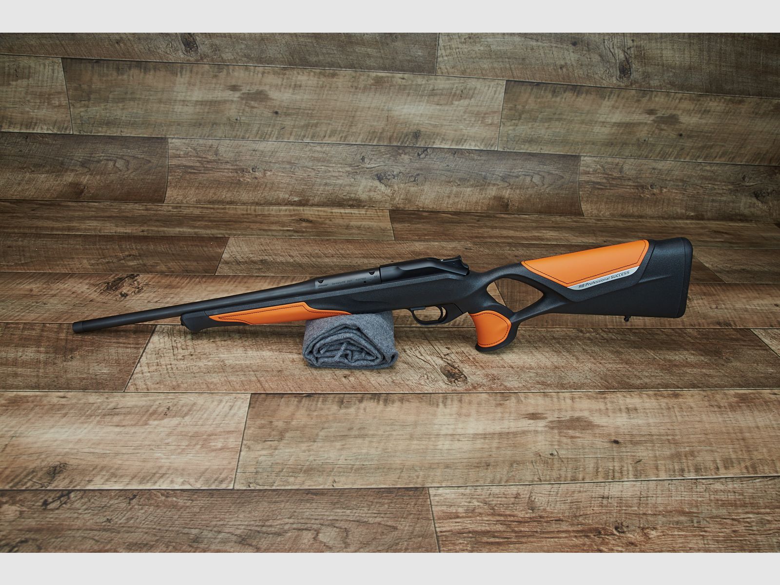 Blaser R8 Professional Success Leder Orange  .308win - 52cm M15x1   www.waffenhandel-kraus.de in Lauf bei Nürnberg 