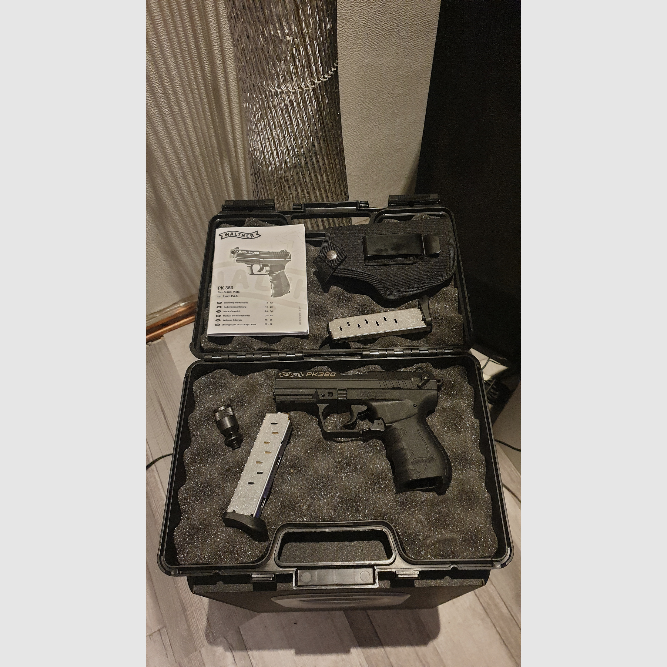 Walther PK 380  9mm P.A.K