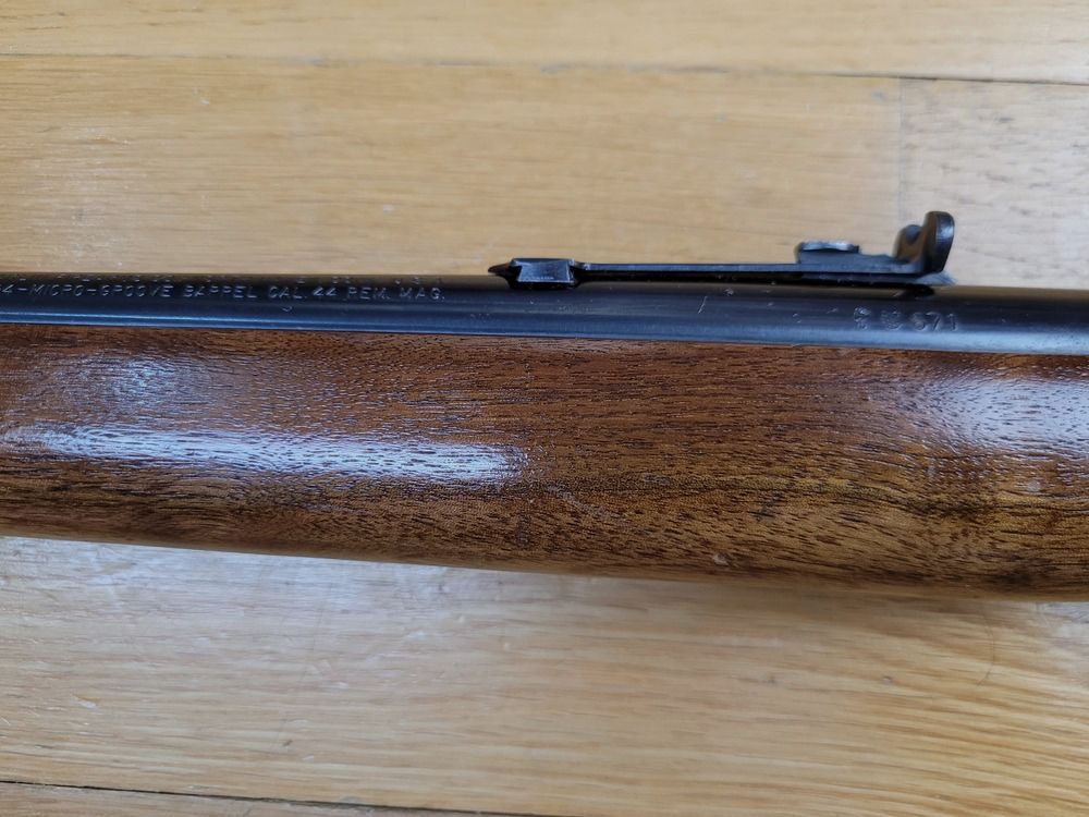Bella e maneggevole carabina a leva Marlin modello 1894 – Arma del 1971 – Cal. .44 mag – 10+1 colpi – Bellissimo calcio in noce con spallina ammortizzante fatta in casa – Meccanica ultra fluida – Splendido canna di 47 cm – Un'arma da tiro universale in ottime condizioni++, immagine 7 di 27
