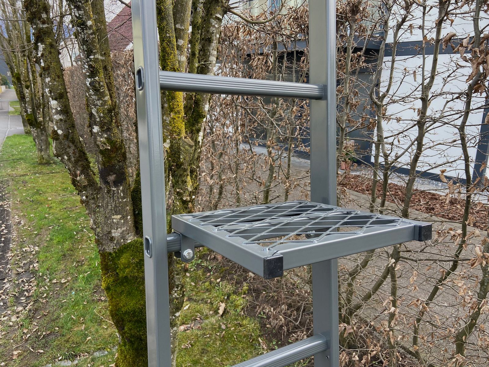 Repose-pieds pour affût en aluminium, image 1 sur 2