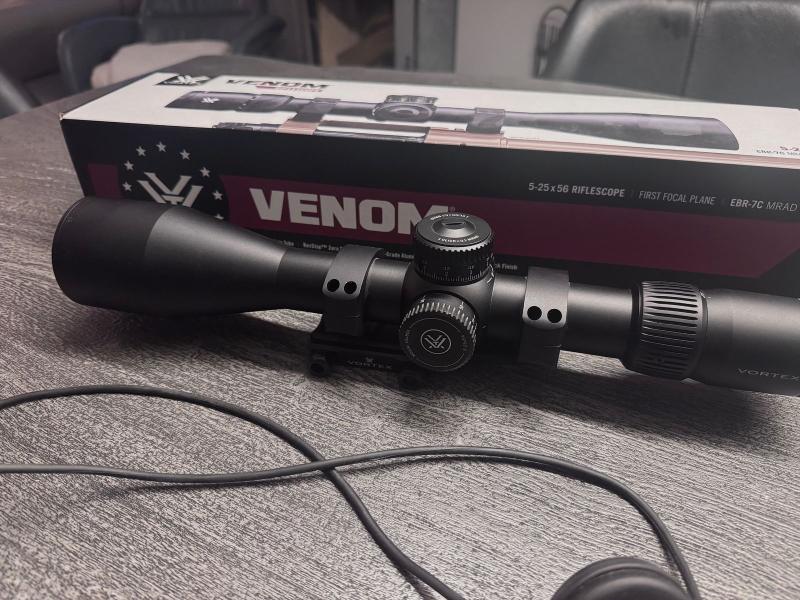 Vortex Venom 5-25x56 FFP EBR-7C MRAD mit Montage