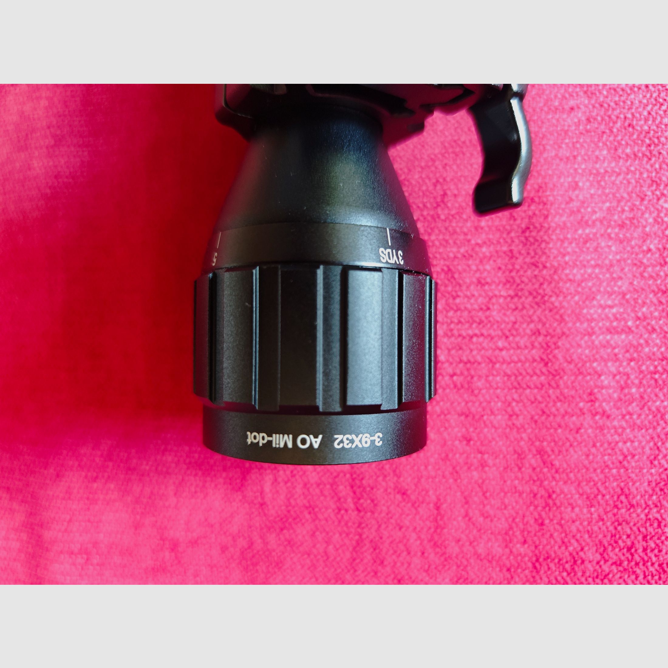 ! NEUWERTIG !  ( Inkl. Versandkosten ) UTG Bugbuster 3-9x32 IE Zielfernrohr beleuchtet  + Adapter  Weaver / 11mm   - 36 Farben - mit Mil-Dot - Absehen