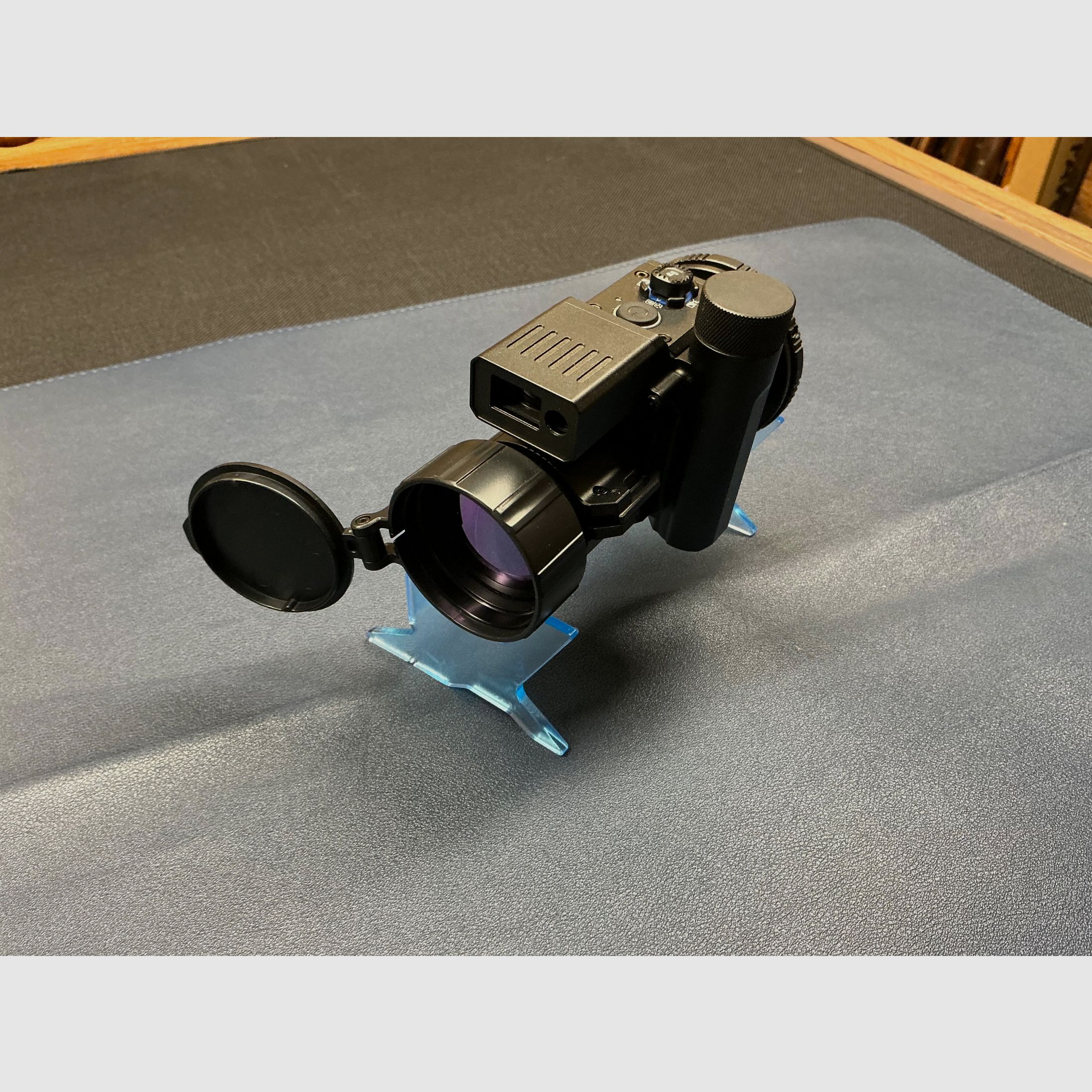 PARD Predator 640 LRF – Wärmebildvorsatzgerät, Bild 2 von 6