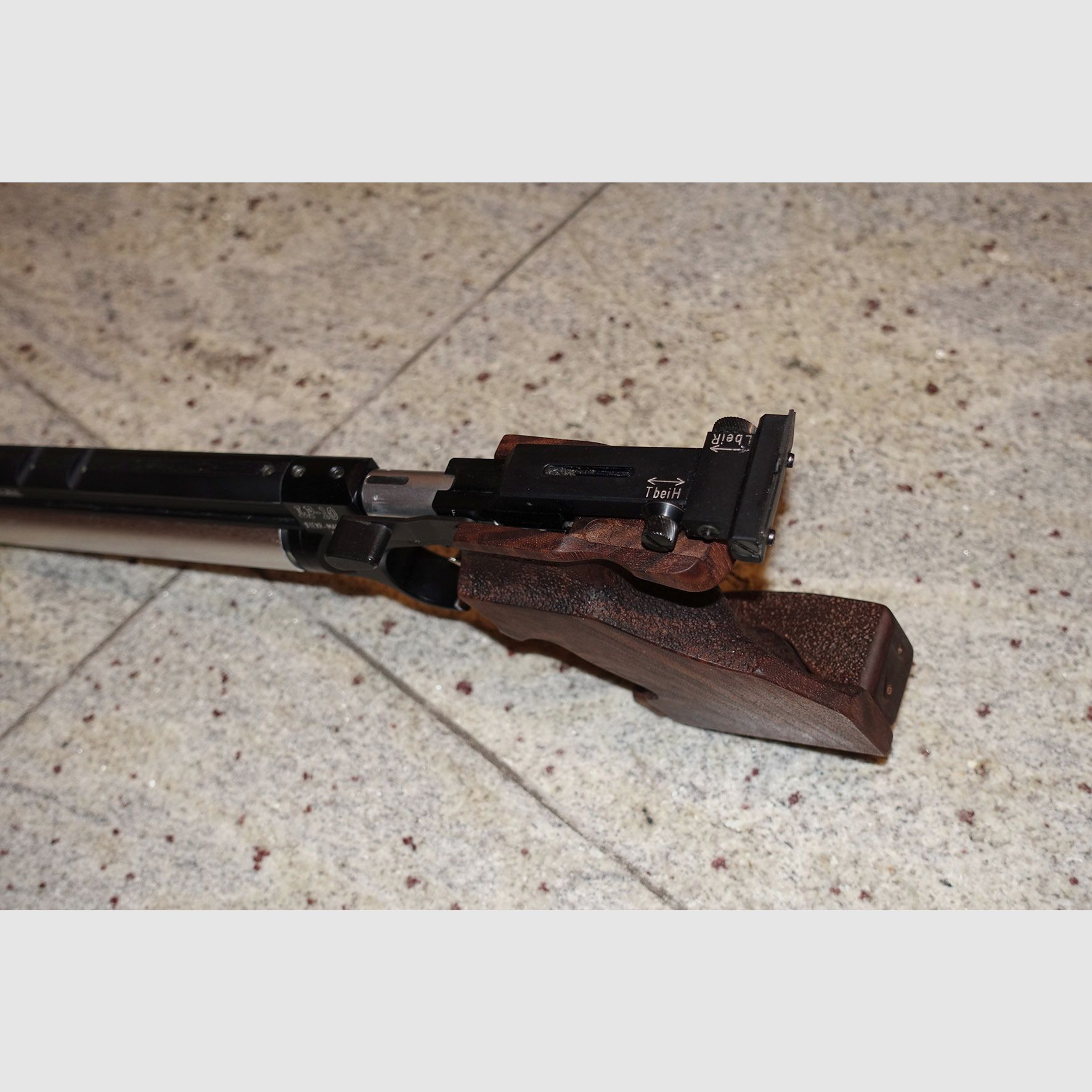 Matchpistool Steyr LP10 met accessoires