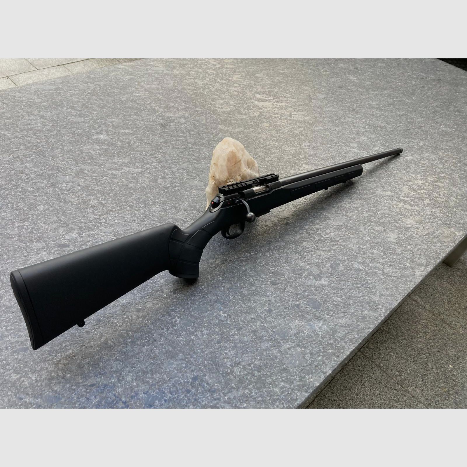 CZ 457 Synthetic en calibre .22 l.r.
