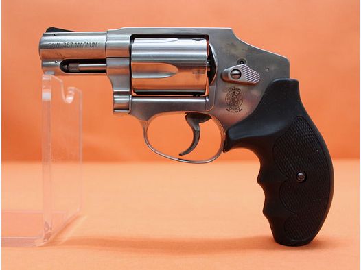 Smith & Wesson Revolver .357Magnum Smith&Wesson/ S&W 640-3 Stainless, 2 1/8" Lauf mit Rampenkorn/ Gummigriff/ DAO