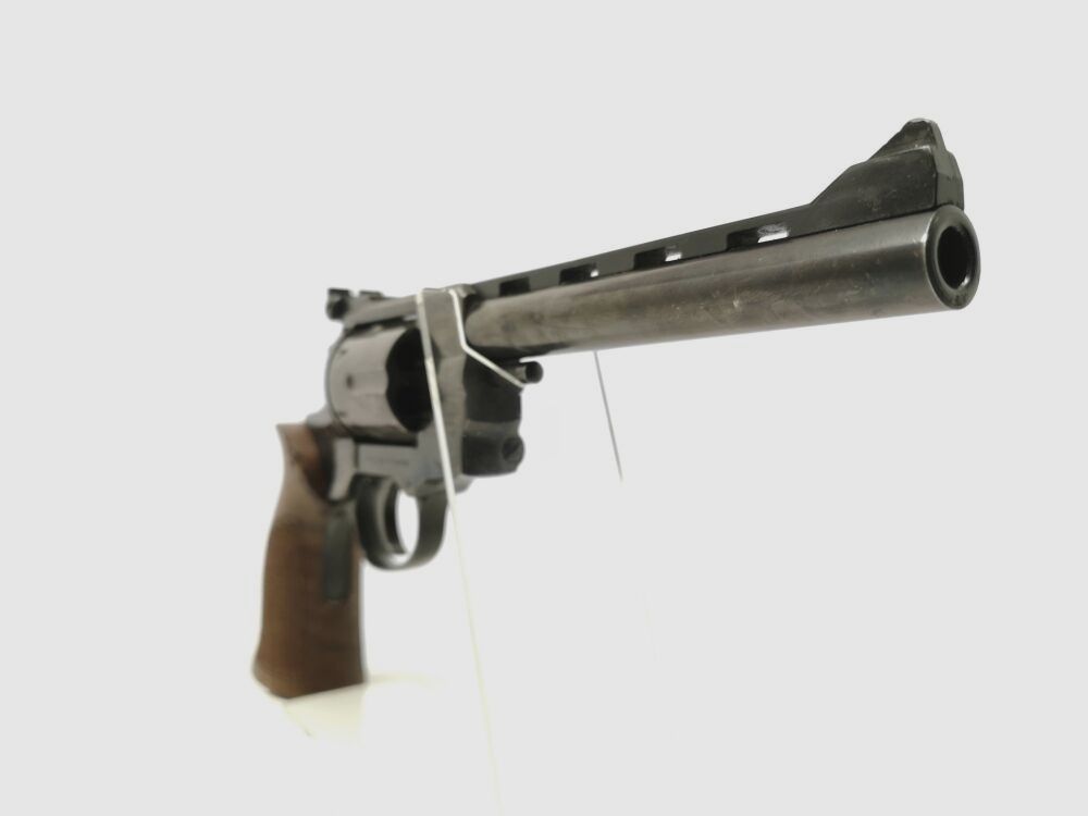 Weihrauch HW 357