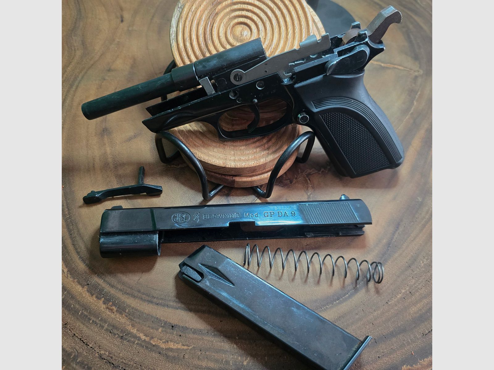Browning Mod GP DA 9 / 9mm
