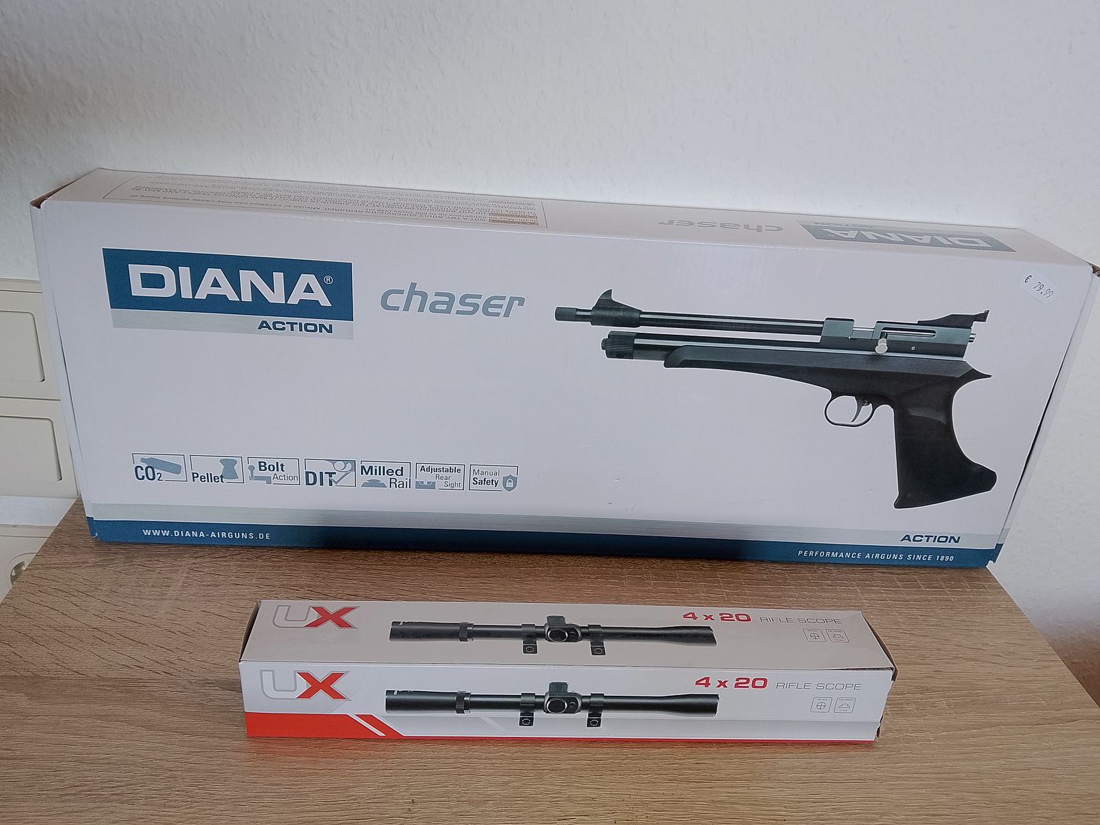Diana Chaser mit Zubehör