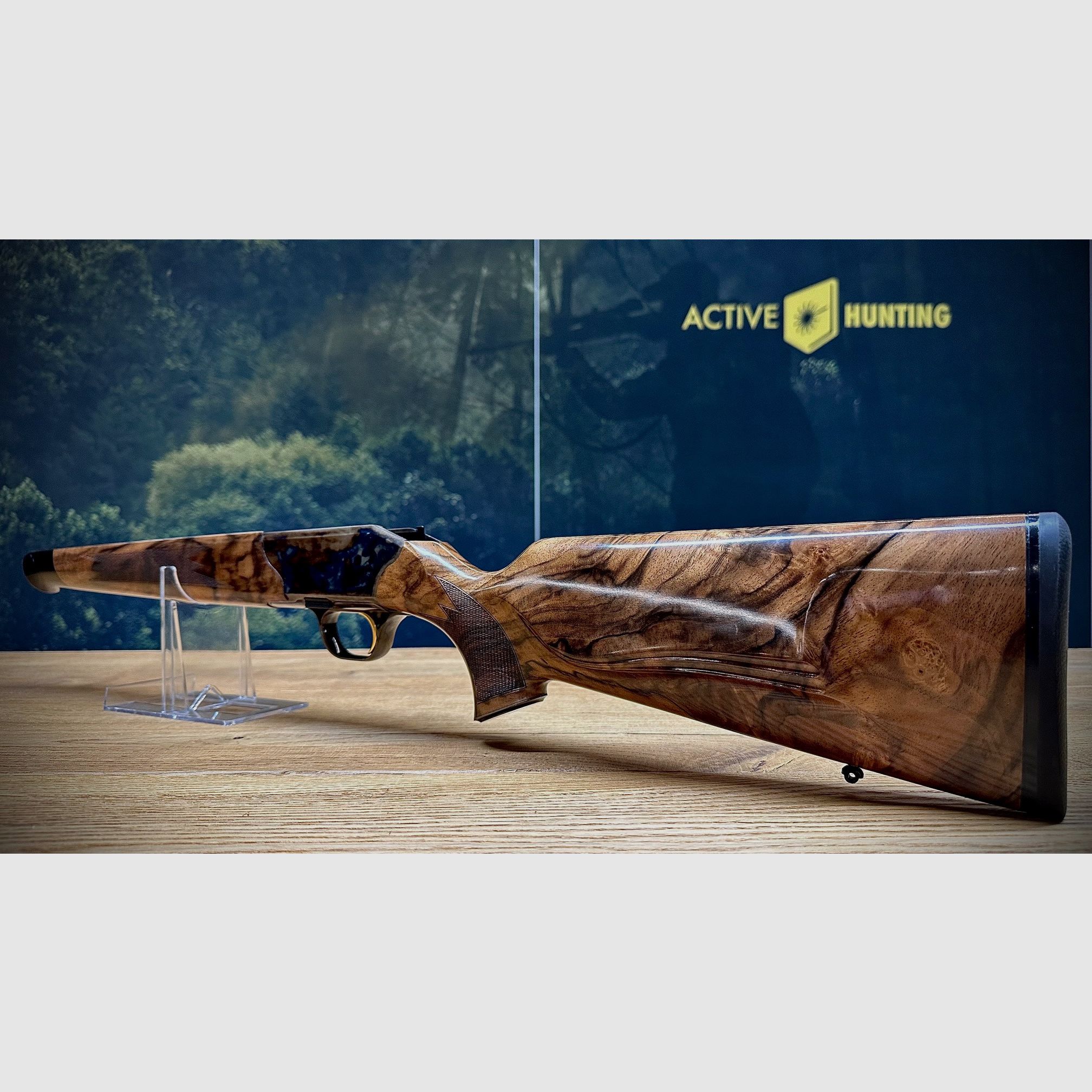 Blaser R8 kolf met buntharding / HK7 / Super Finish / systeemkast & trekker staal / DROOMMOOI!