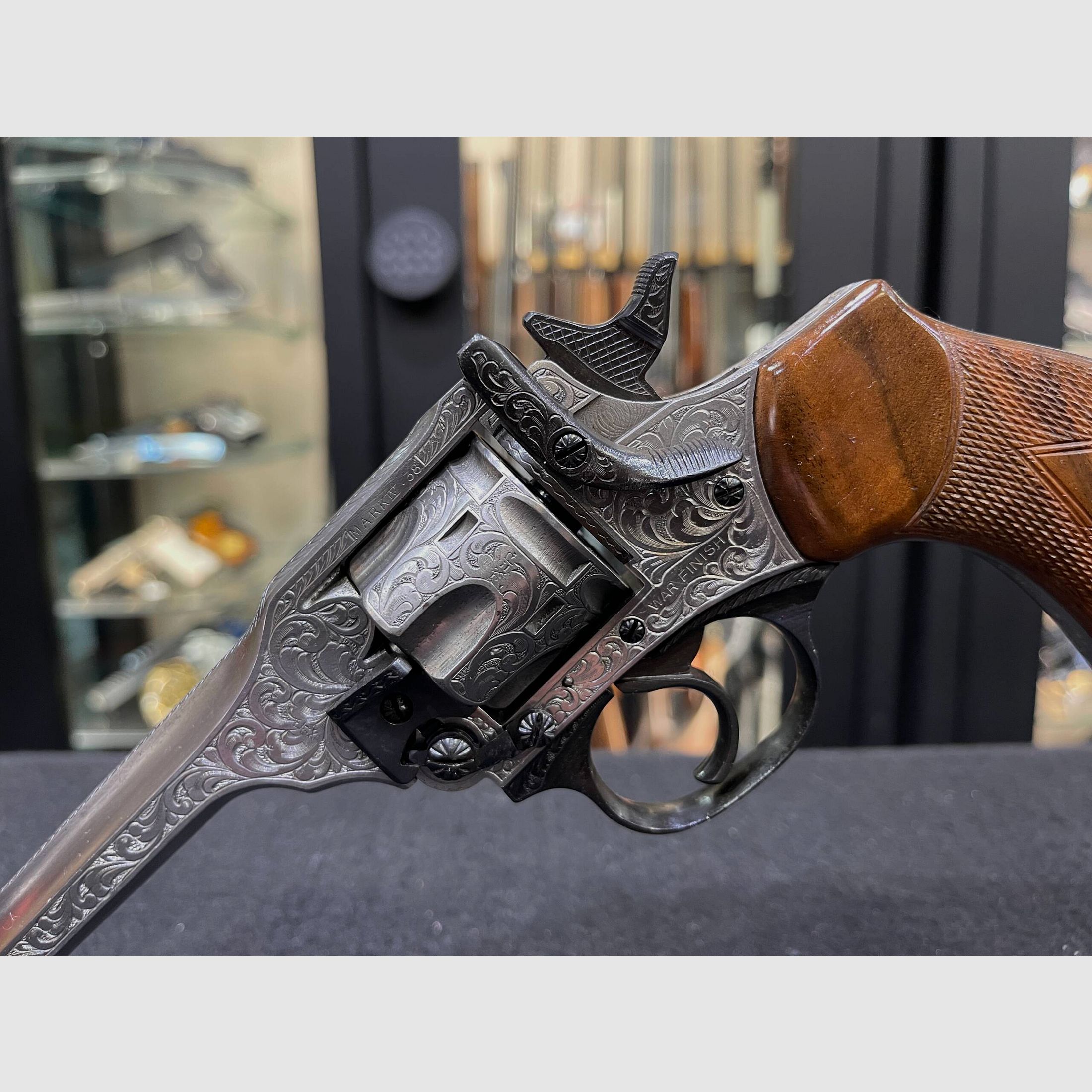 Webley & Scott Mark IV War Finish, Bild 4 von 18