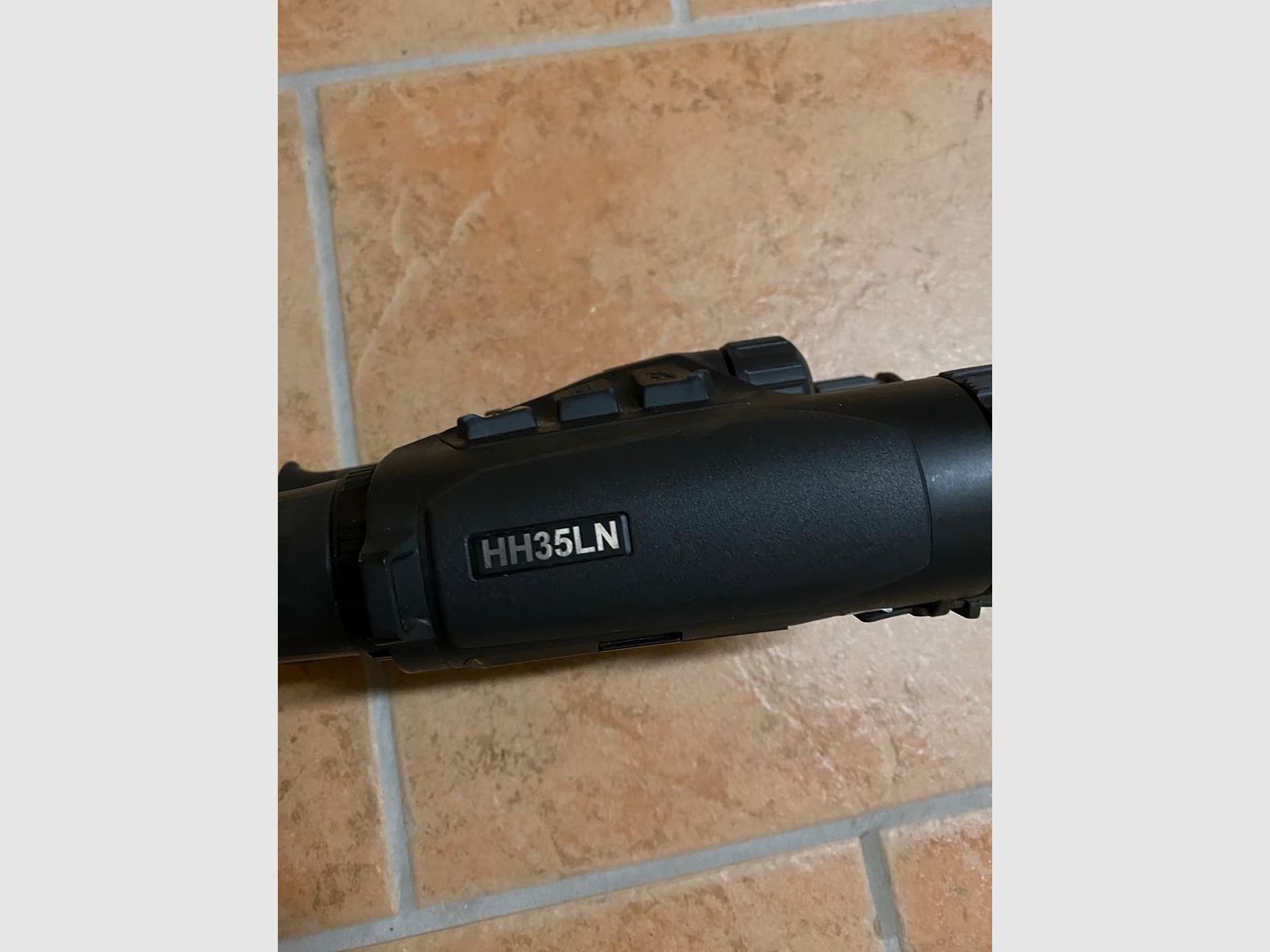 Hikmicro Habrok HH35LN Wärmebild Fernglas