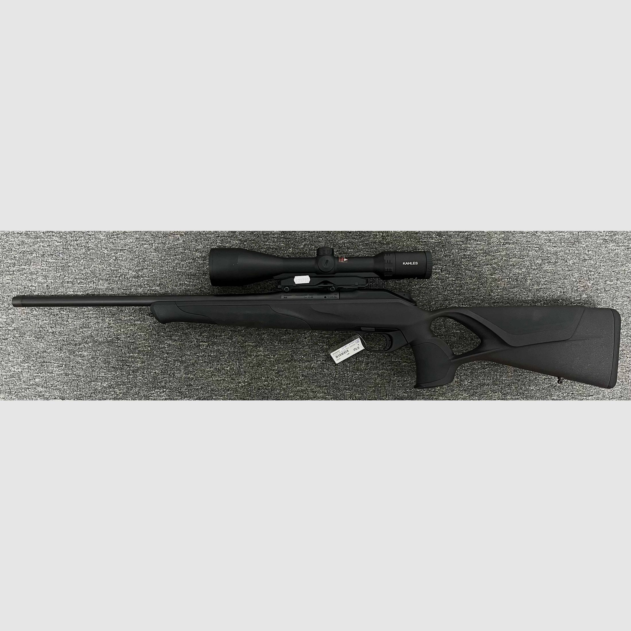 Blaser R8 Professional Succes + Kahles Helia 2,4-12x56 i + Montaje Dentler