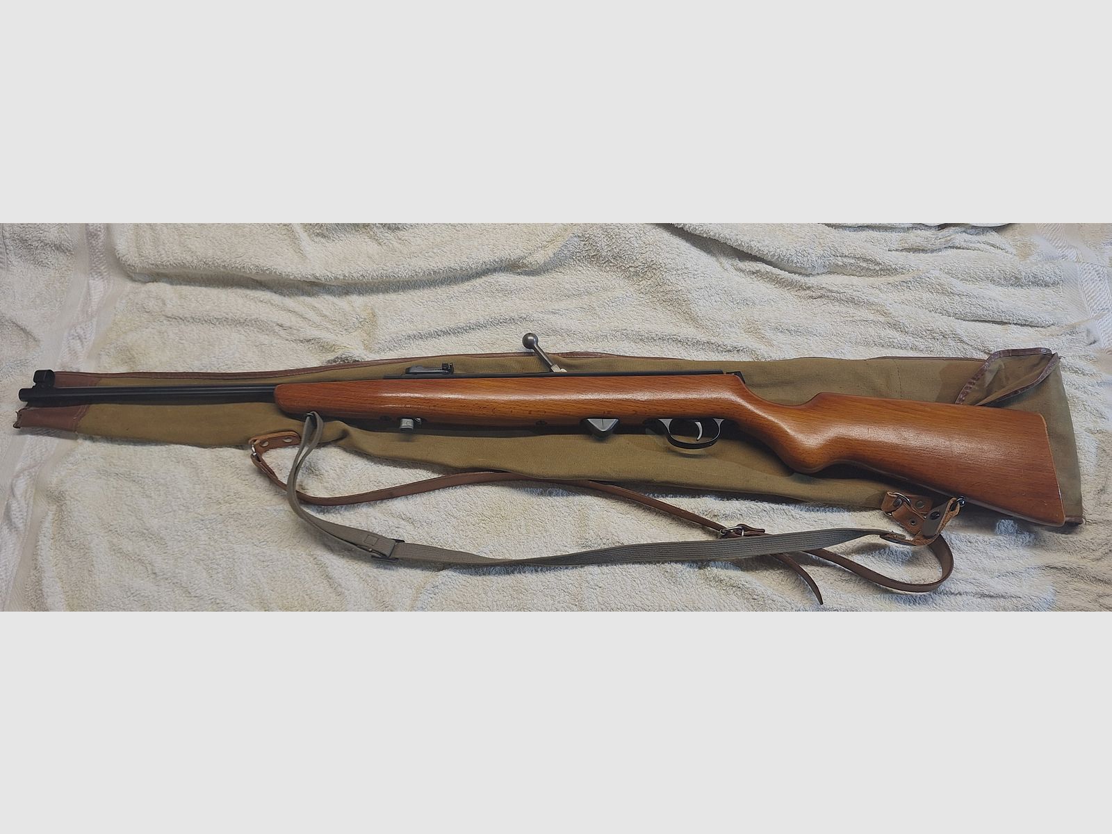 Haenel 310 carabine à air avec sangle de fusil originale et étui