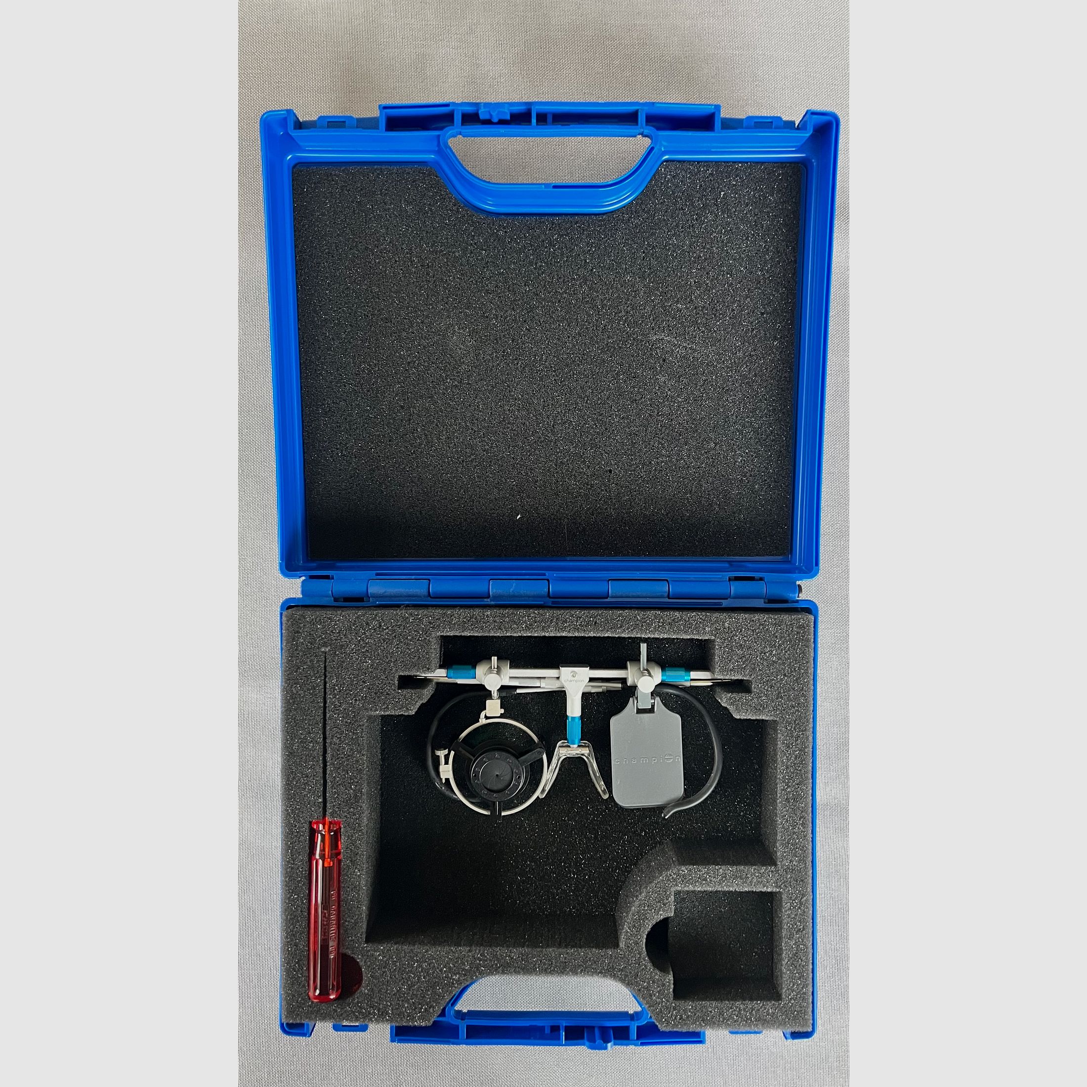 Shooting glasses Olympic Champion with glass holder 42 mm Blue