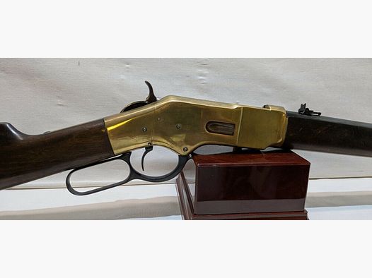 Westerner`s Uberti 1866