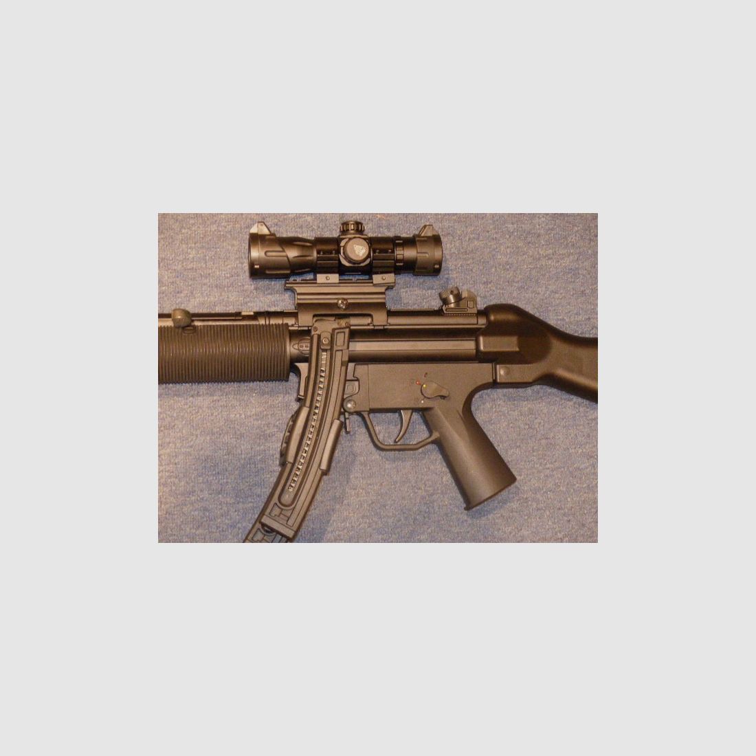 Sammlerstück SLB - GSG5 cal. 22l.r. mit Optik, Bild 2 von 4