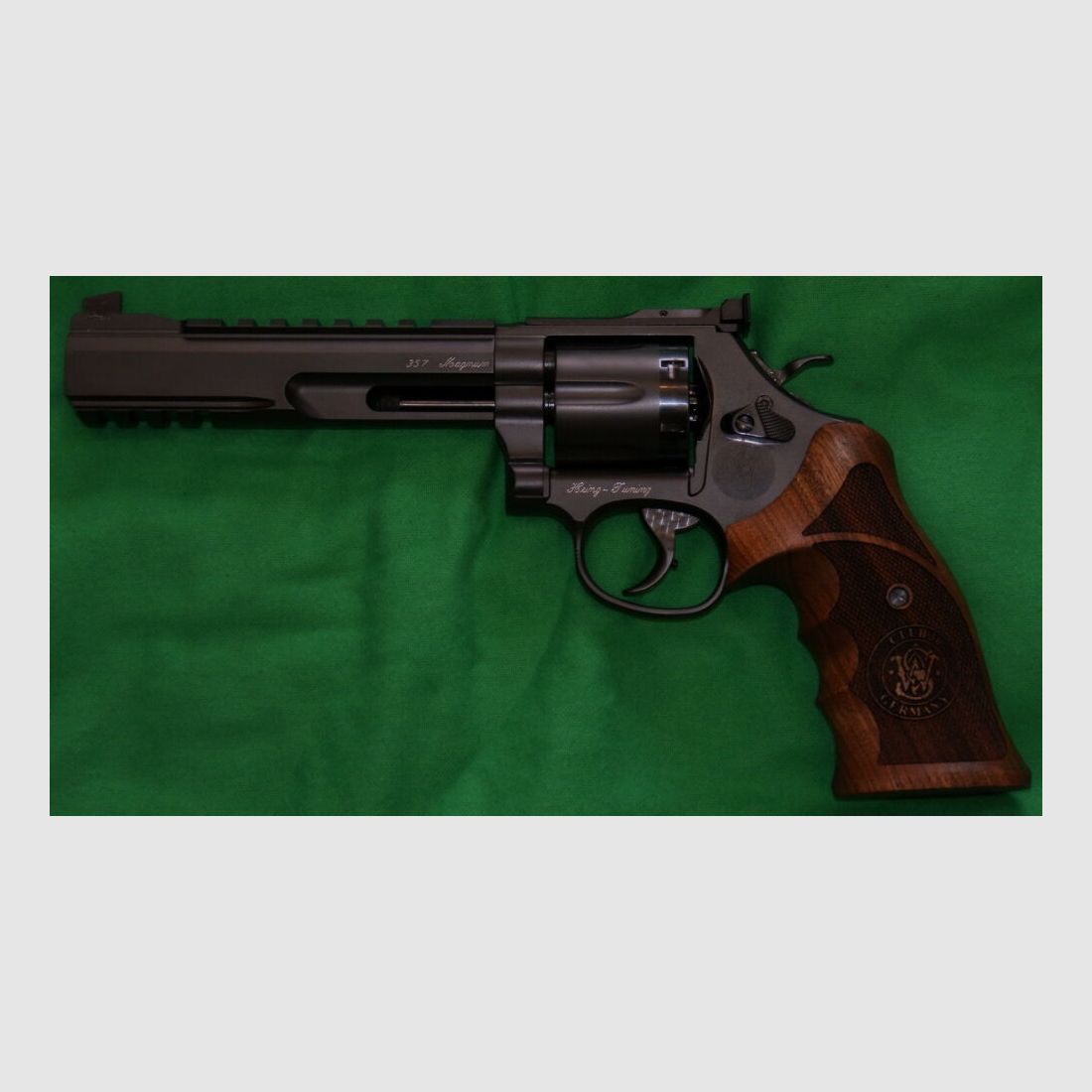 Smith & Wesson 686 Club 30-HTL Edition 6''