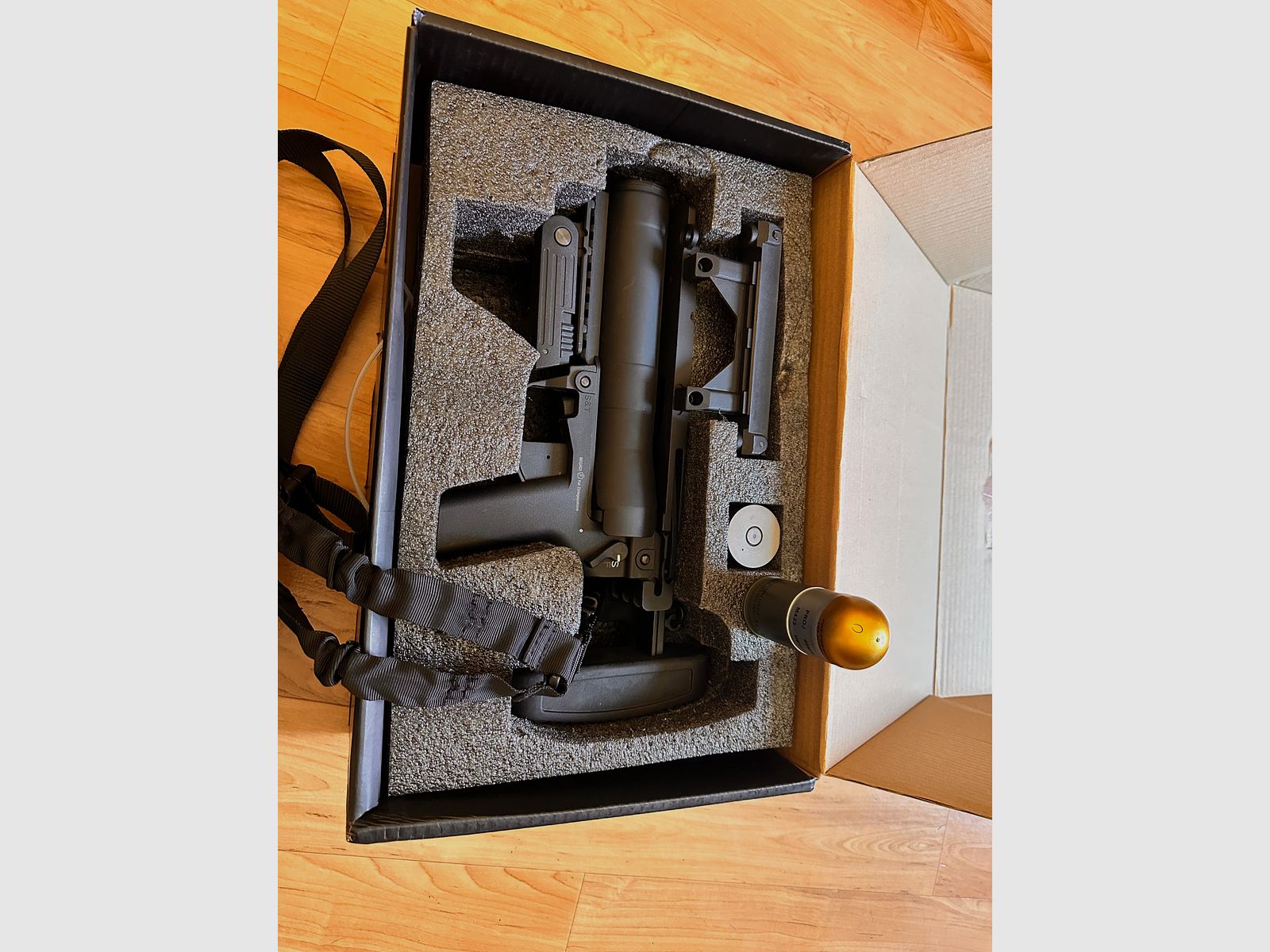 S & T Airsoft Gun ST 320 A1  Gas 