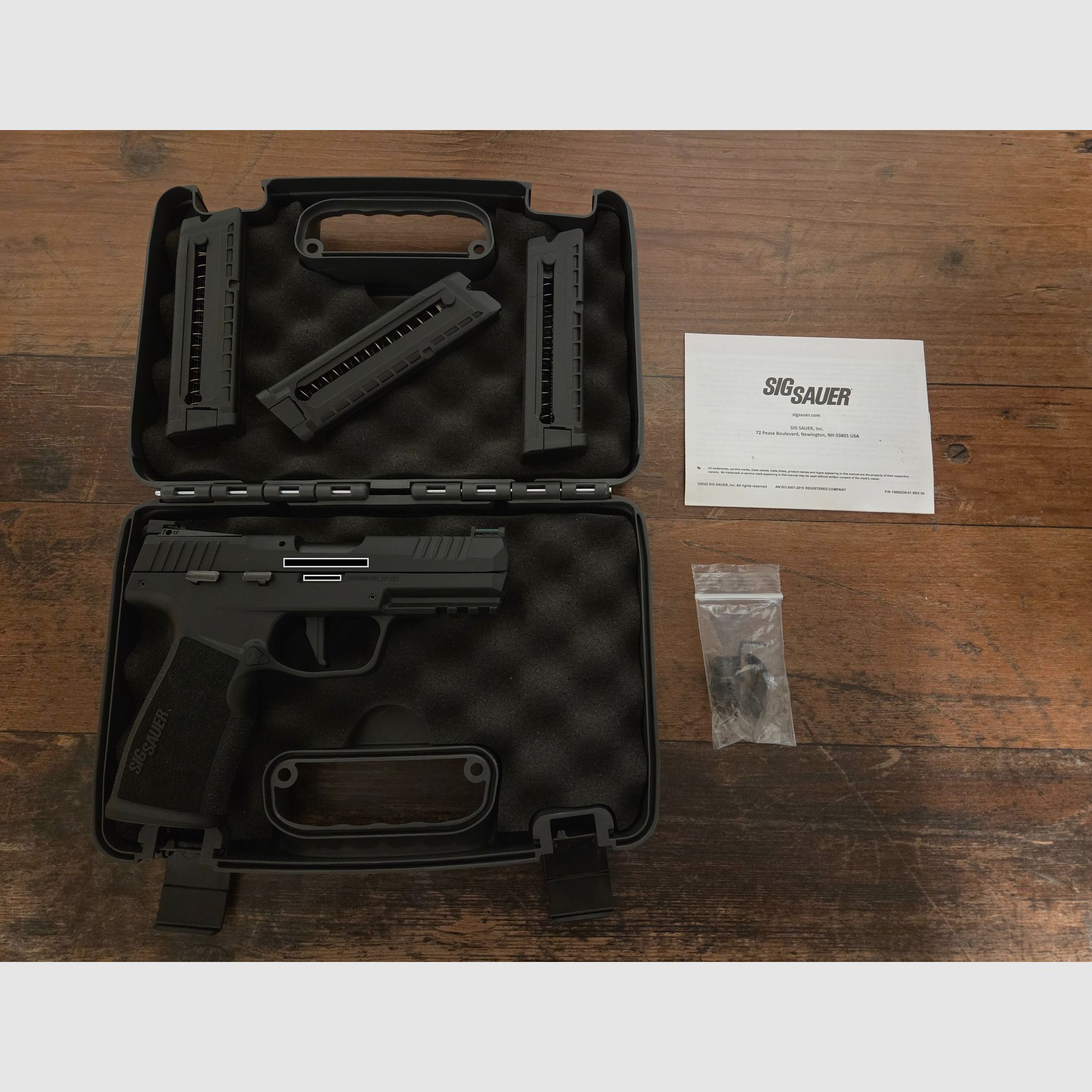 Sig Sauer P322 3 Magazine - Neuwertig