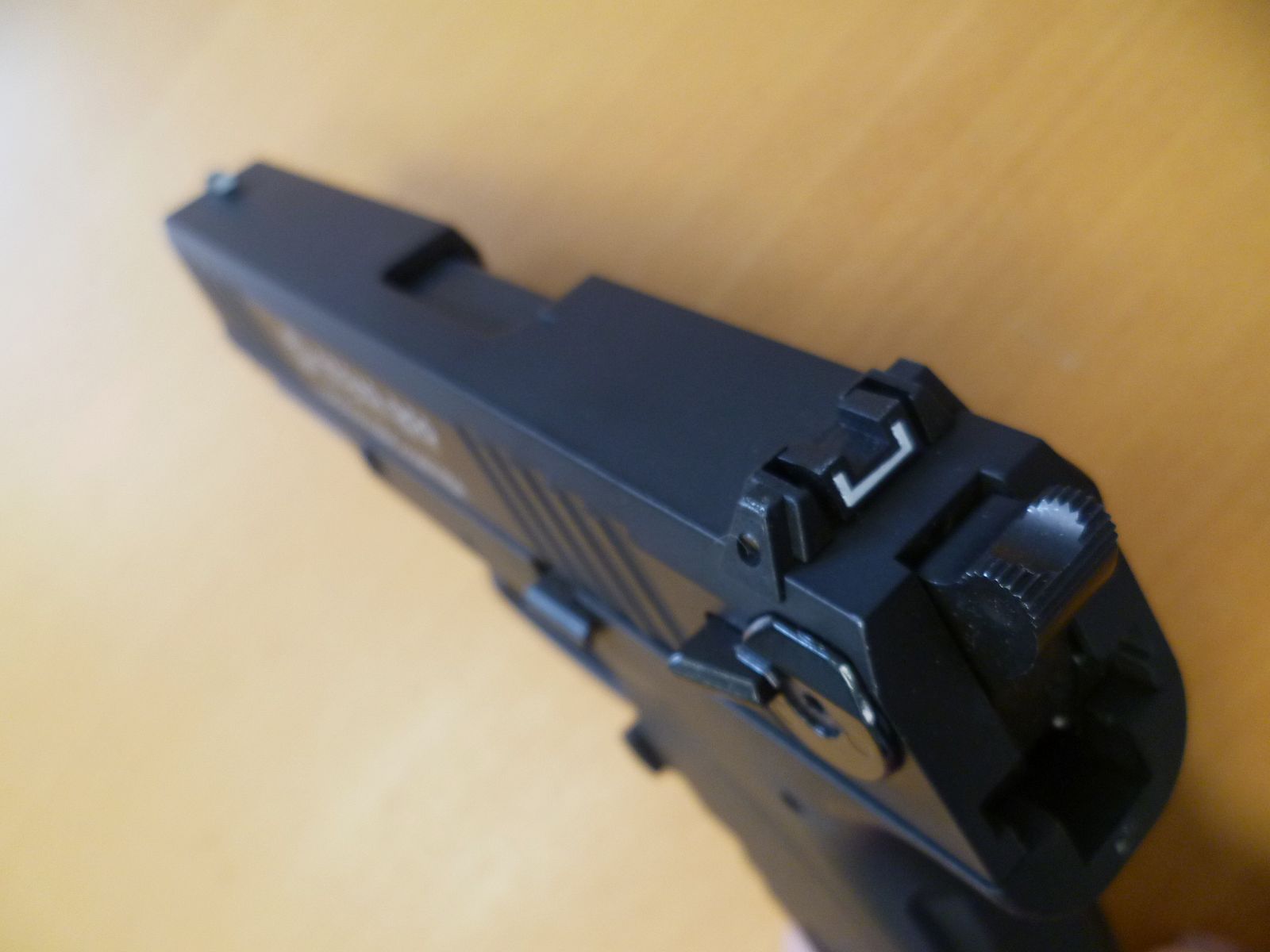 Pistola Steyr / ISSC Modelo RFP .22lr.