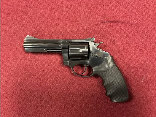 Rossi 4“ Revolver