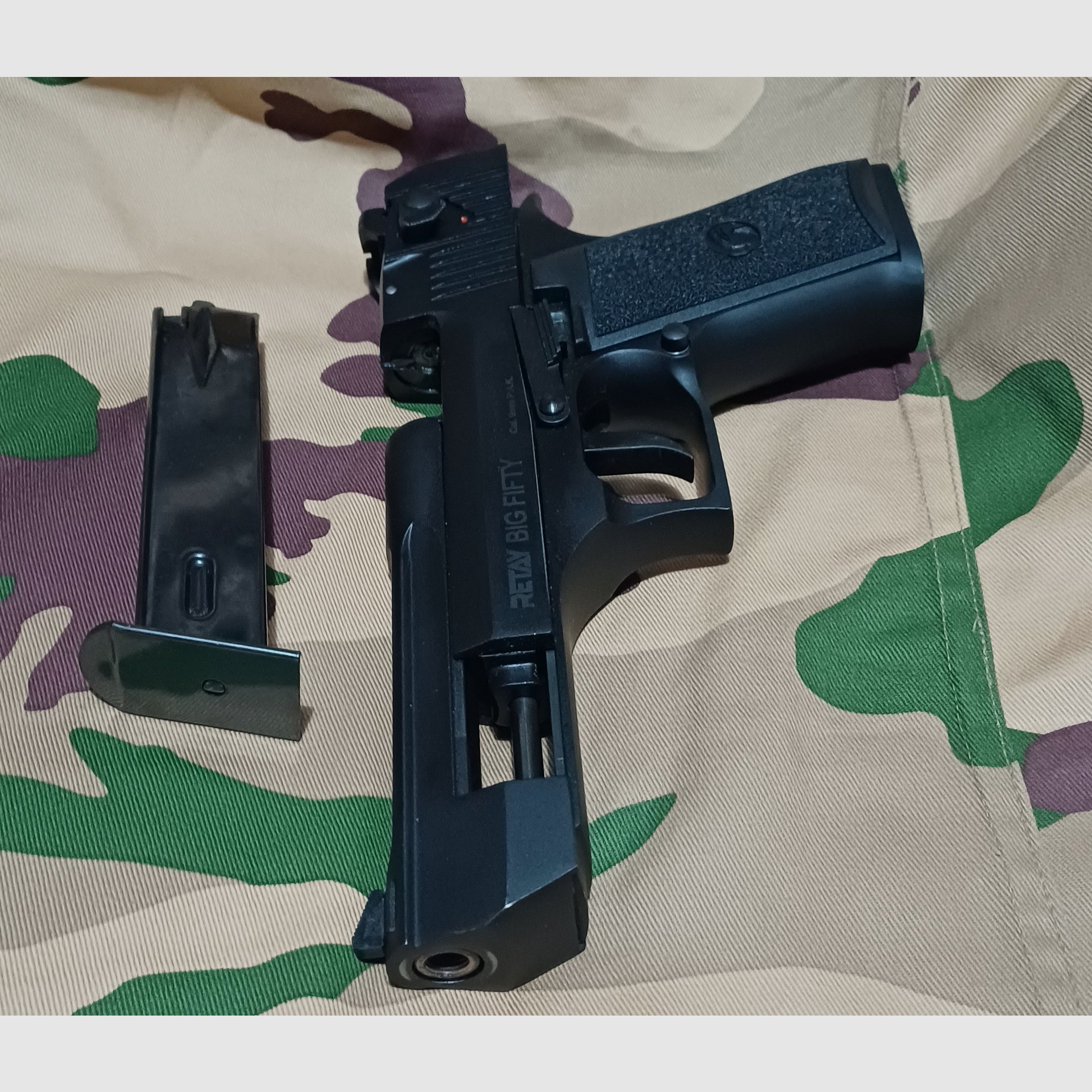 Blank firing pistol RETAY BigFifty PTB 1074 black