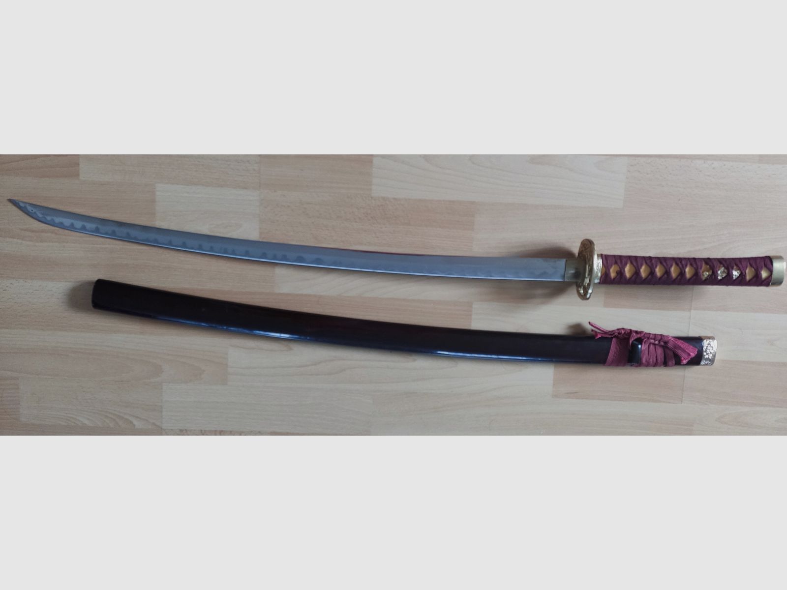 Säbel , japanisches Schwert 