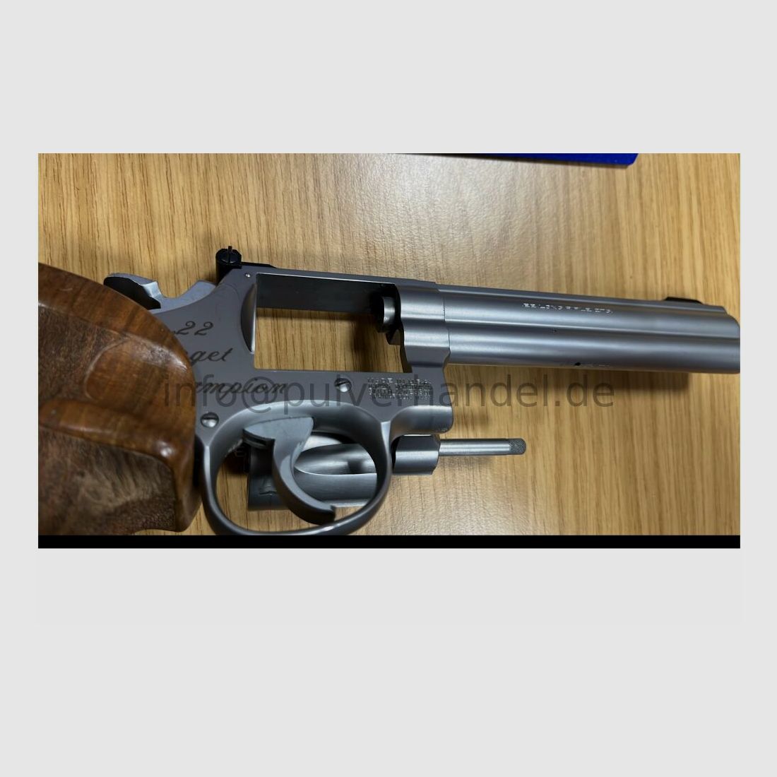 Smith & Wesson 617 stainless .22lr