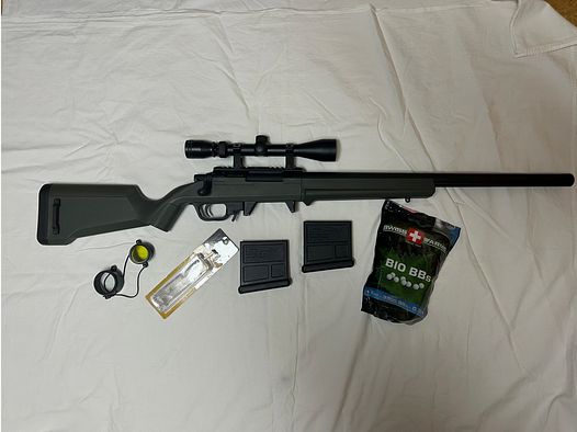 AMOEBE Striker AS01 inkl. MADBULL Optik, 2 Magazine, Softair