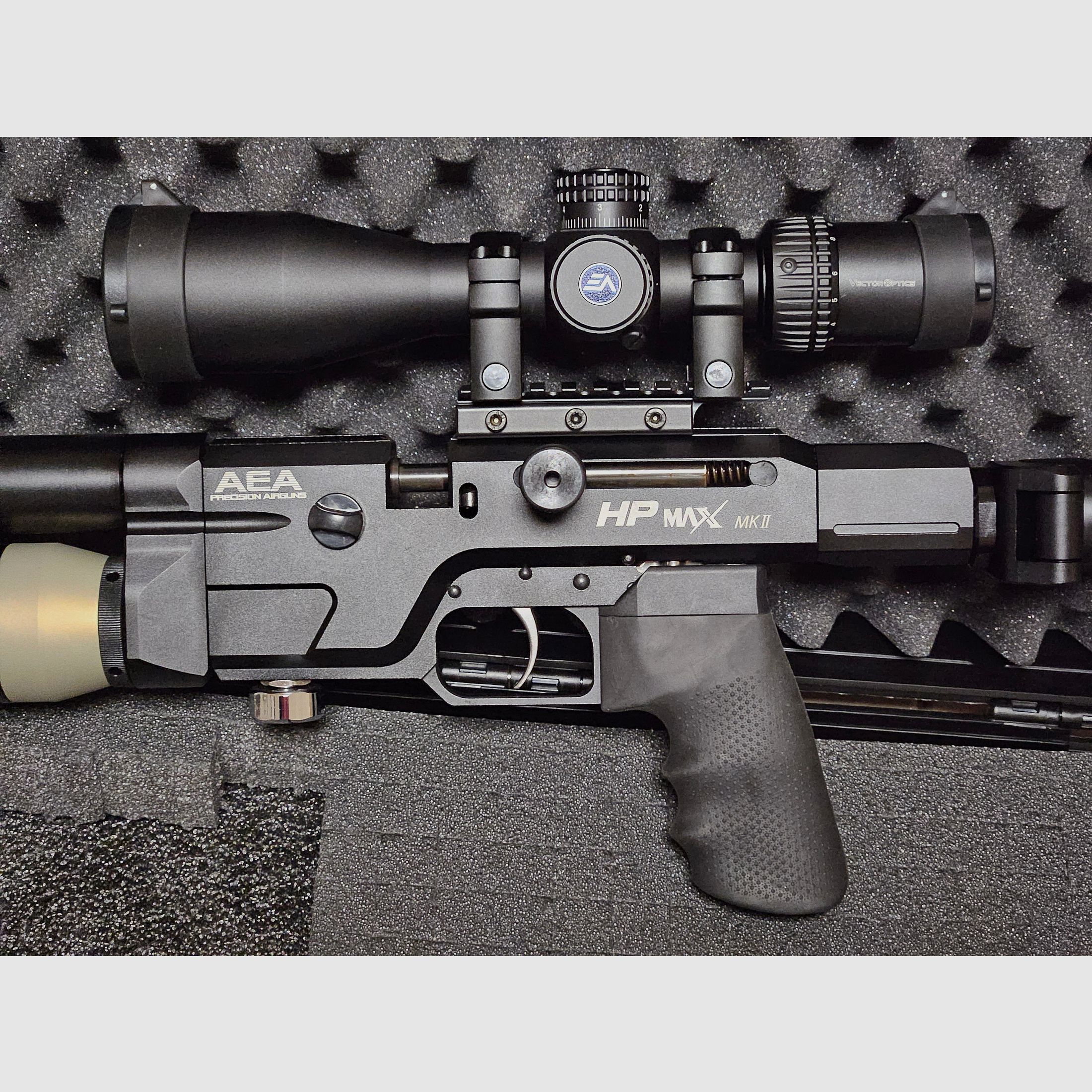 Air rifle AEA HPMAX Mk2 incl. case, scope, moderator and other accessories