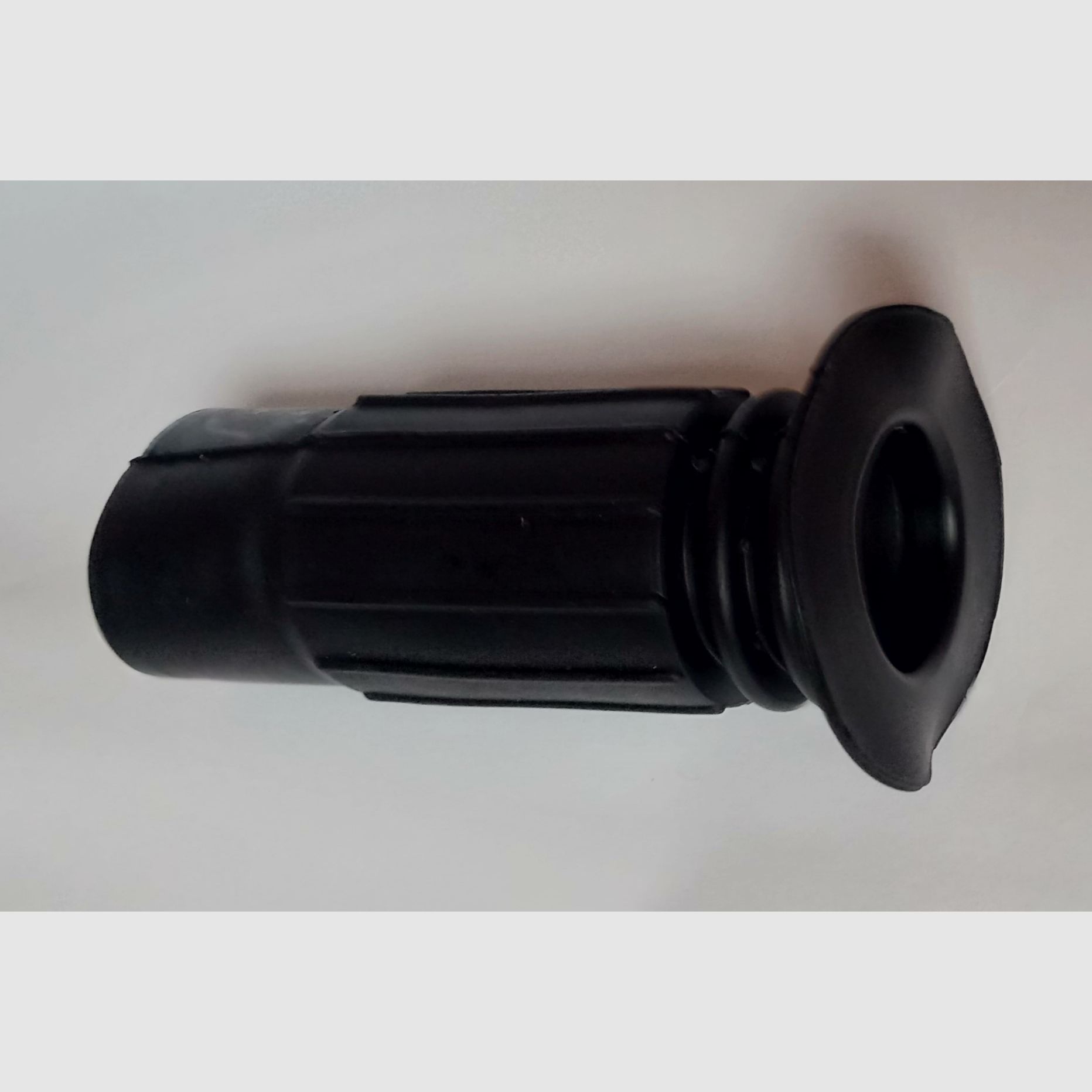 Unbenutzte Depotware PSO-1 Scope 4x24  Augenschutz Augenmuschel Lichtschutzblende Okular für AK Zielfernrohr 