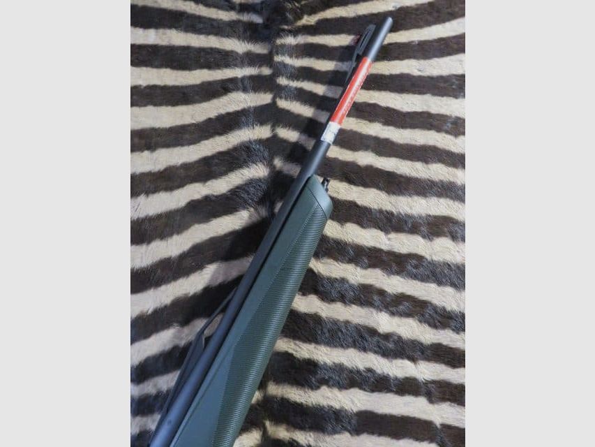 Selbstladebüchse WINCHESTER SXR2 Stealth mit Gewinde Kal. 9,3×62 Drückjagd, Bild 3 von 9