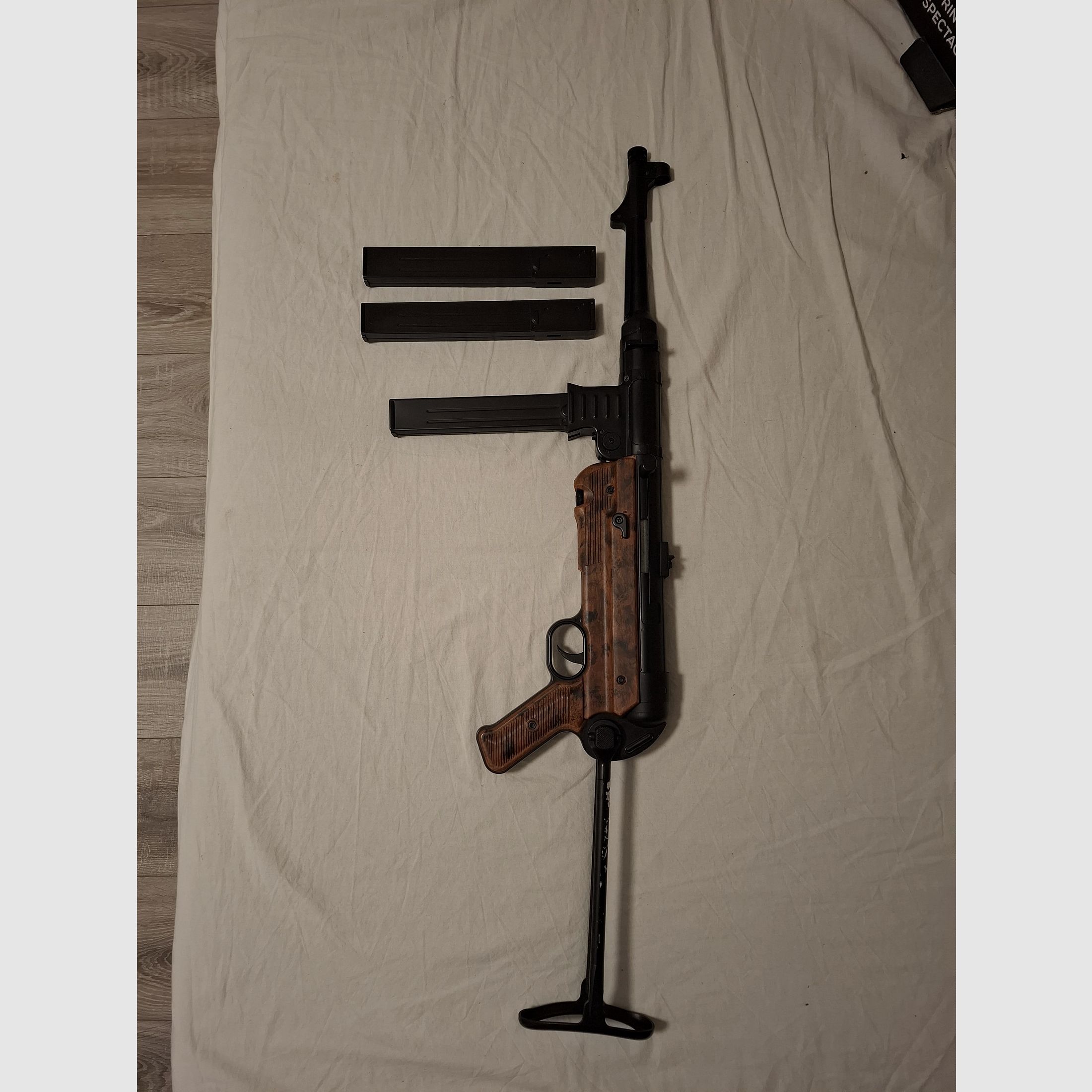 AGM MP40 Vollmetall Airsoft aeg 