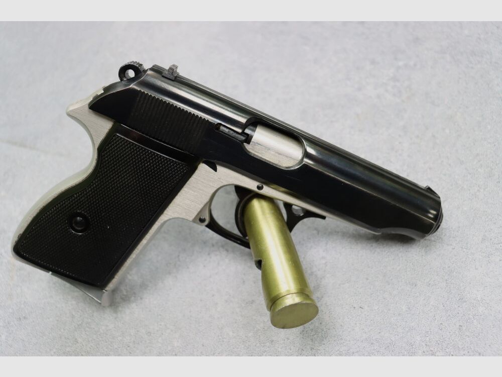 FÁBRICA DE ARMAS FÉGARMY (FEG) FEG PA 63