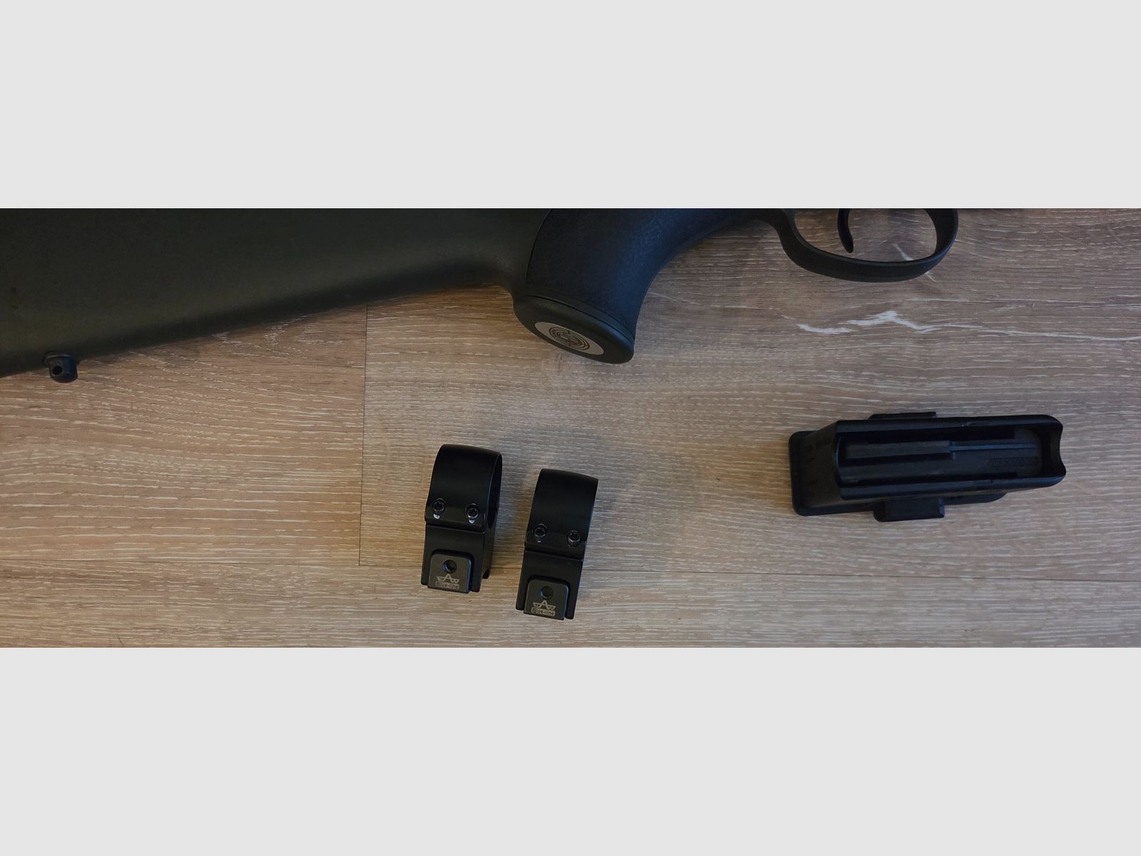 Steyr SM12 Cal. 308win met Freyr & Devik geluiddemper en EAW montageringen, afbeelding 3 van 5