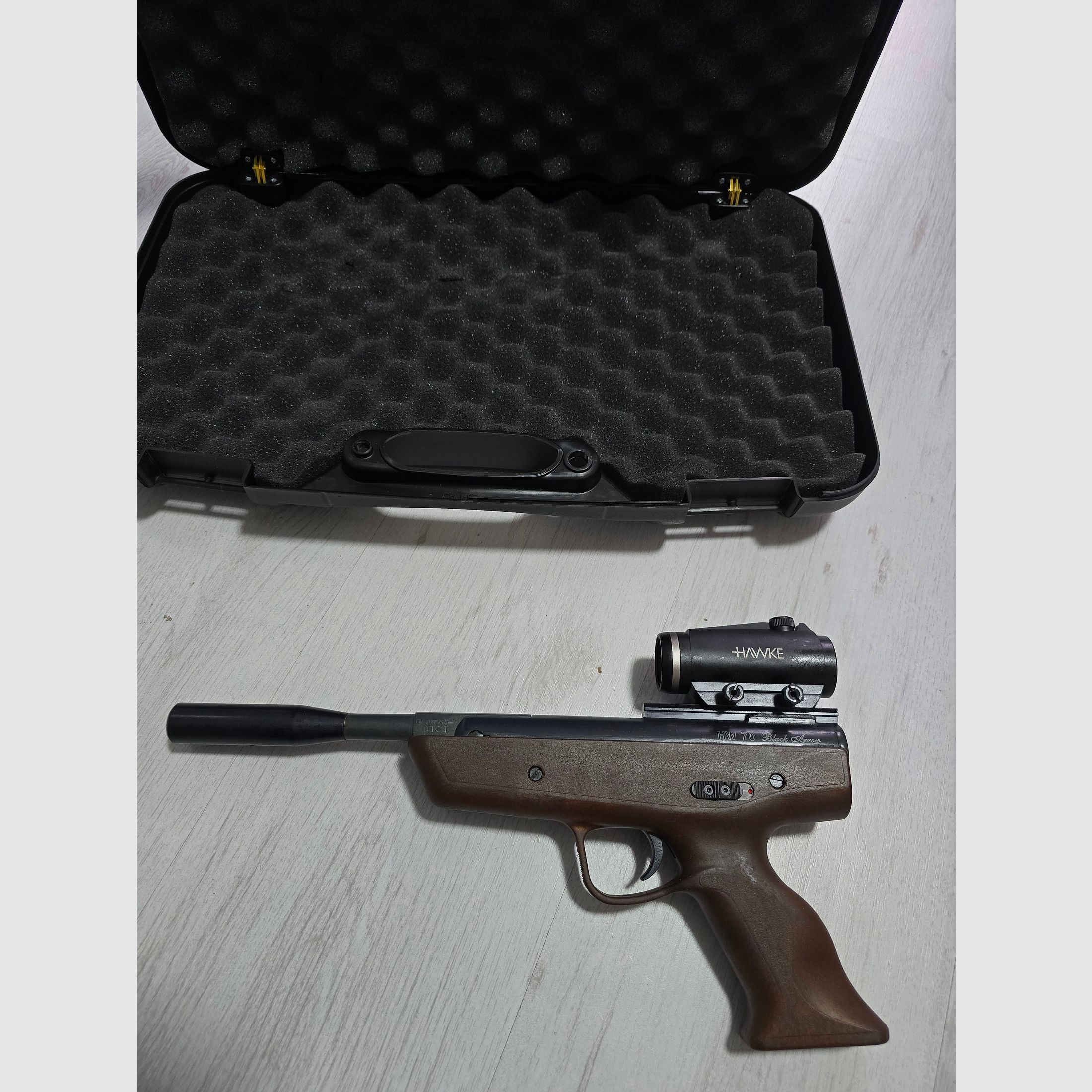 Weihrauch HW70- Howke Rotpunkt und Koffer  ! !