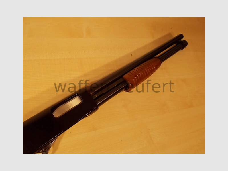 Winchester 1300 Defender Vorderschaft-Repetierflinte