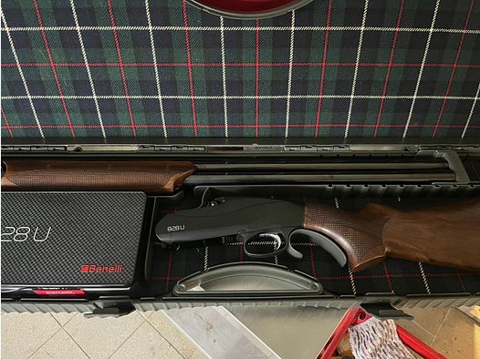Benelli 828U Black