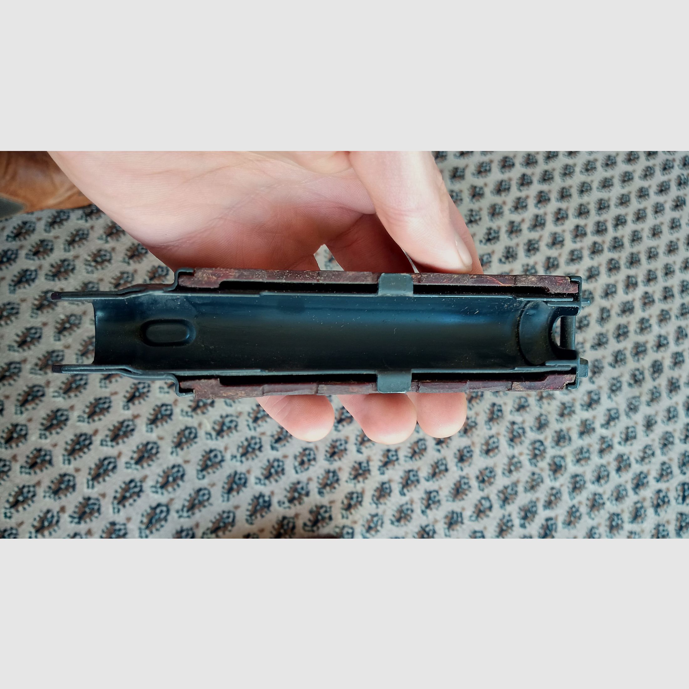 Oryginalny VZ.58 "Beaver Barf" Bakelitowy osłon rękojeści i chwyt / również odpowiedni dla CSA Sporter / Zestaw #1