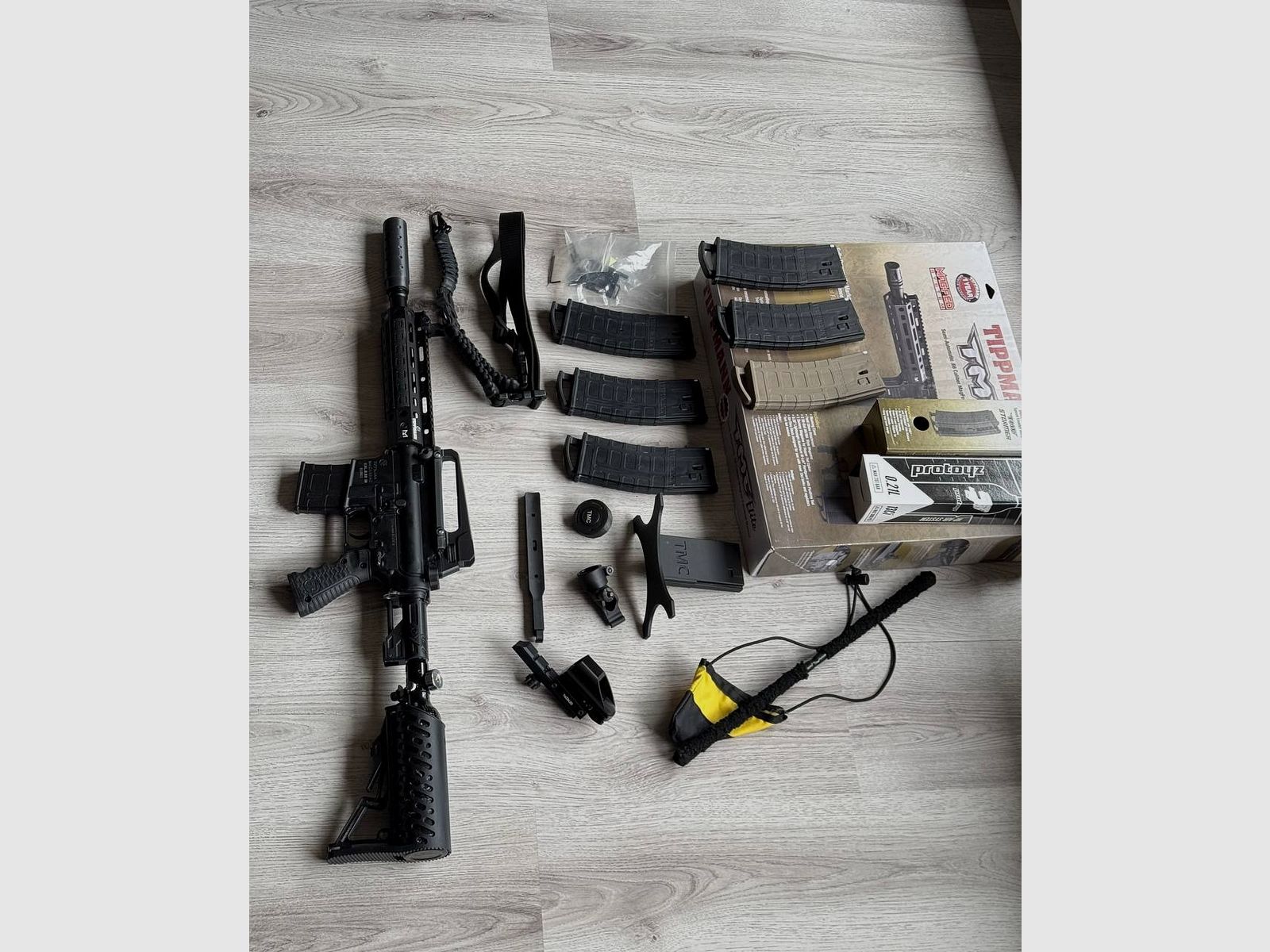 Tippmann TMC ELITE mit Zubehör 