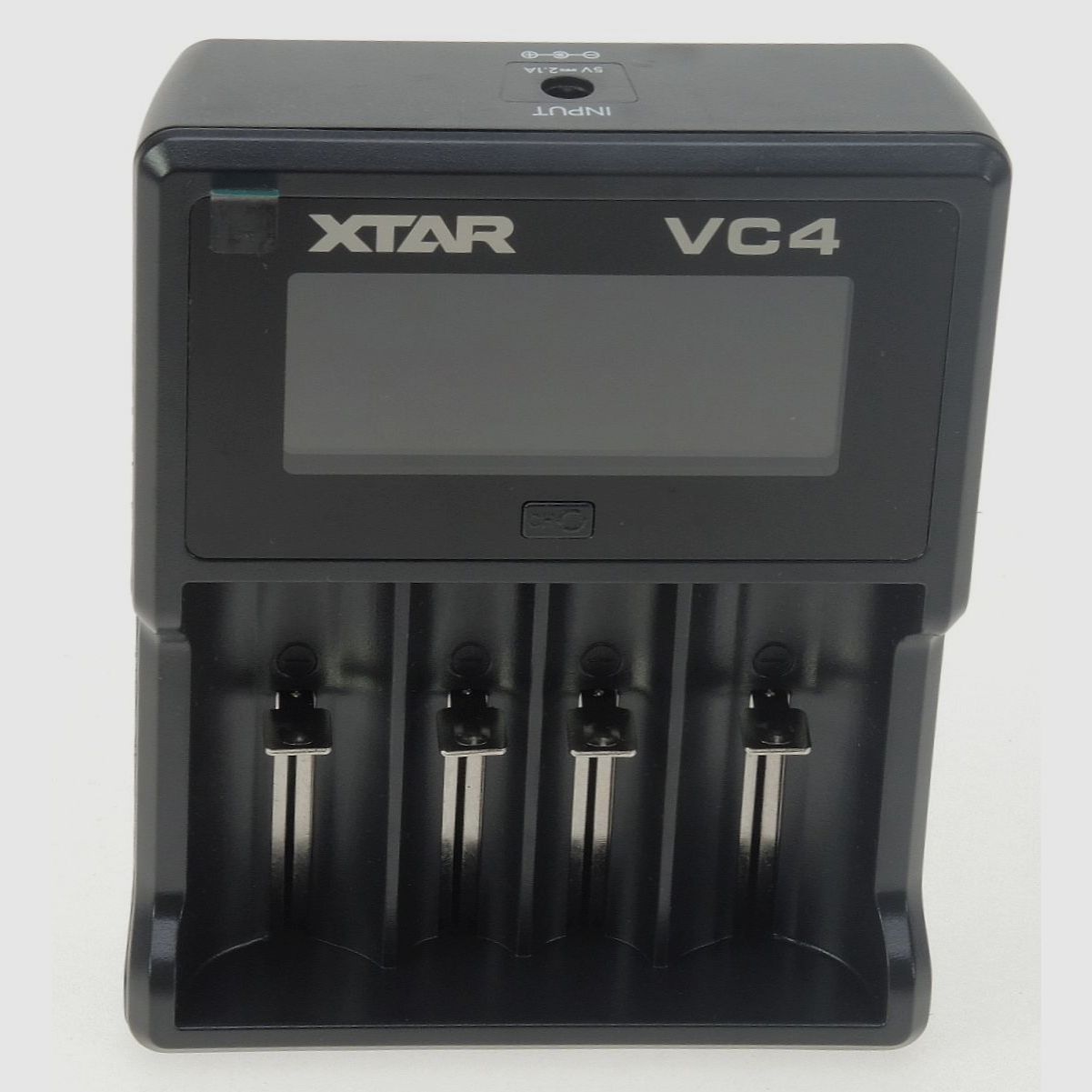 Xtar VC4 Ladegerät für Li-Ion 3,6V/3,7V