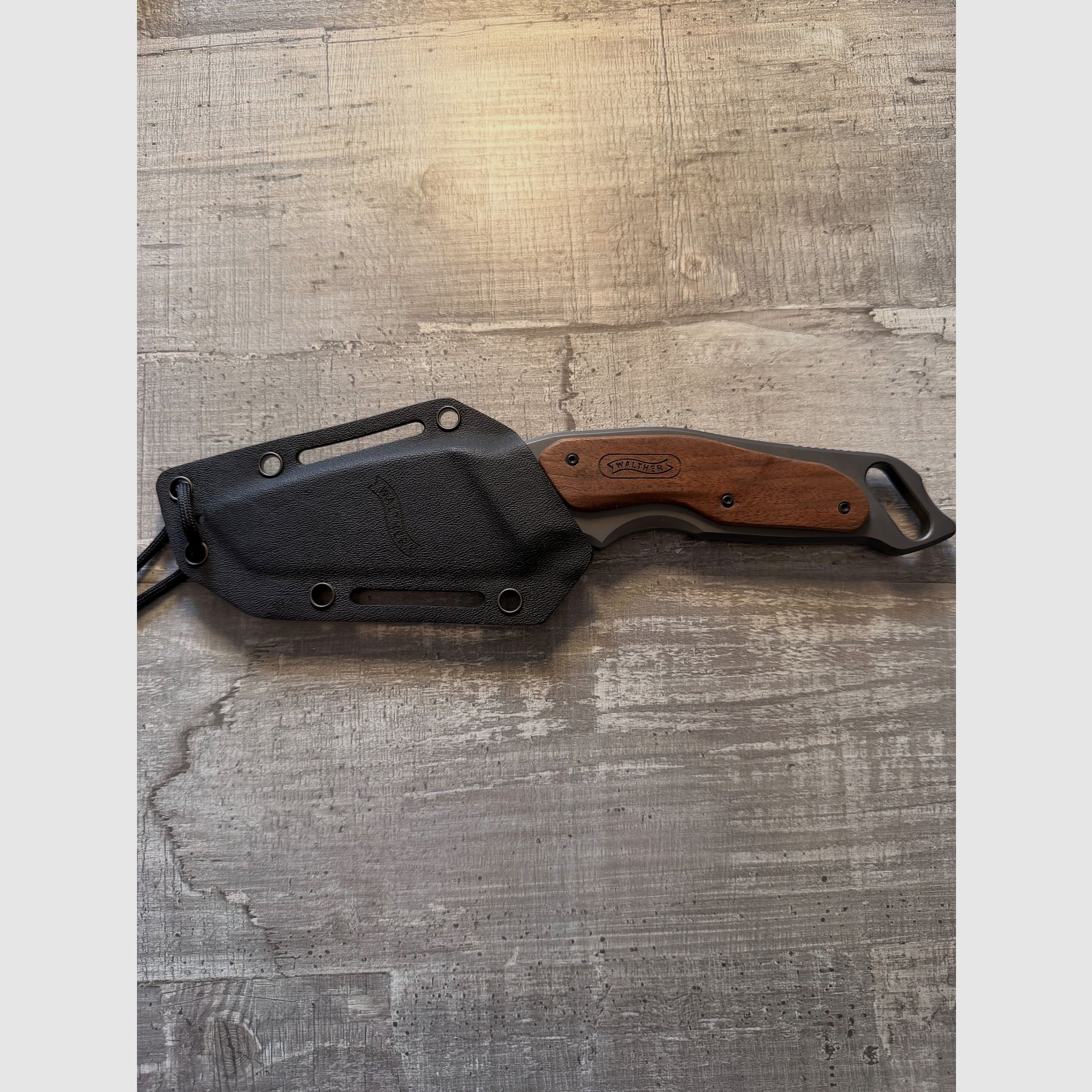 Walther Integral Adventure Knife (IAK), image 2 of 2