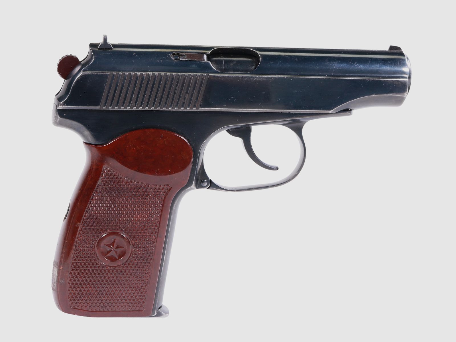 Makarov, Kaliber 9mmMakarov || Pistole