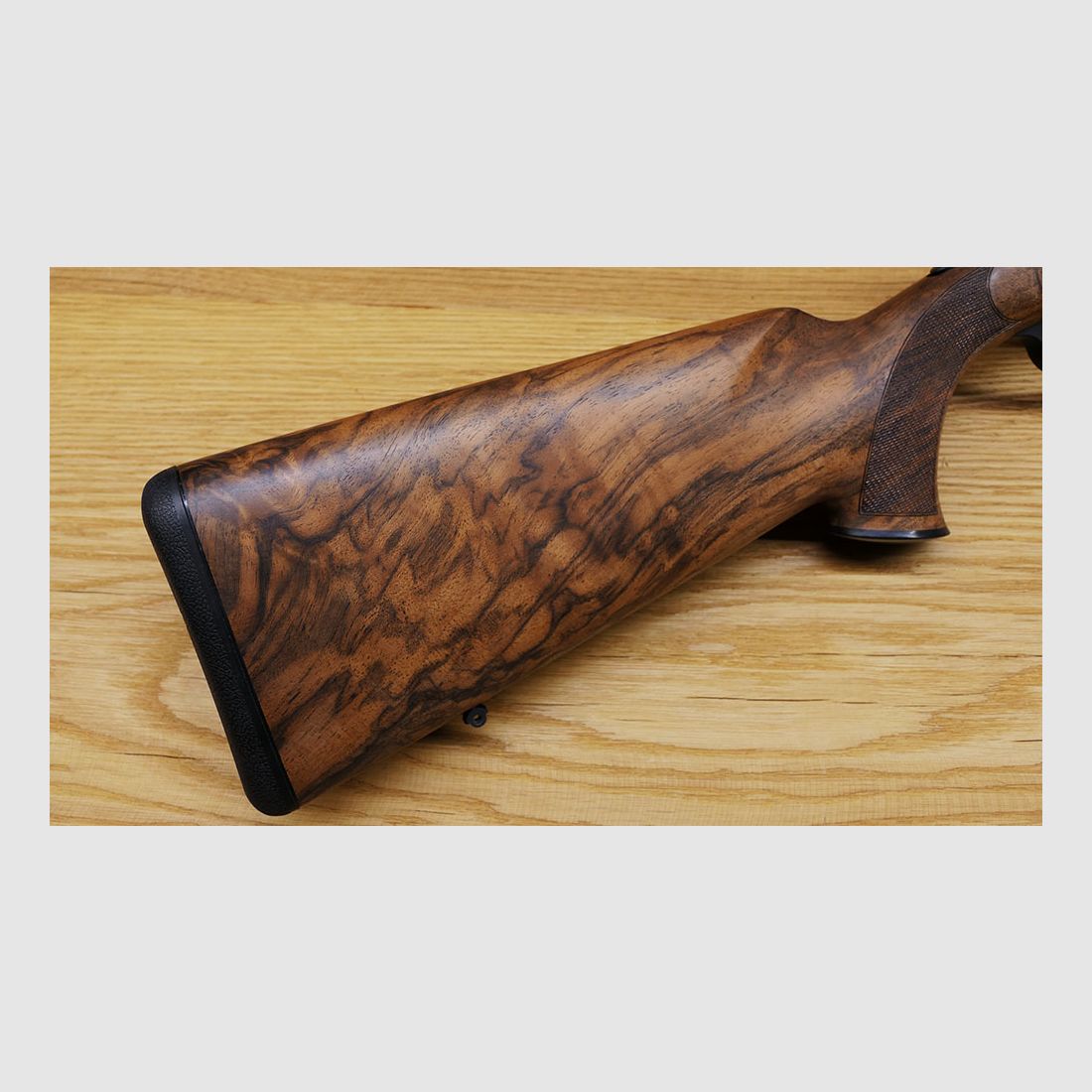 Blaser K95 Kipplaufbüchse / Black Edition / 6,5 Creedmoor / 52cm Lauf, lange Seitenplatten / HK 8 matt / Goldener Verschlussblock & Abzug / TRAUMWAFFE!