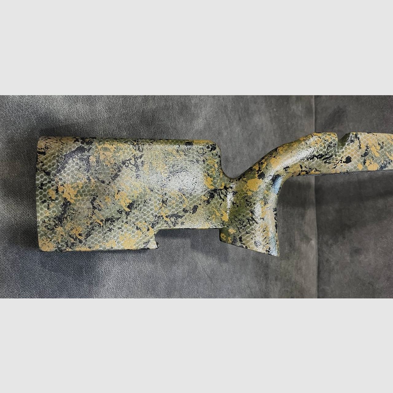 Stock en camo noyer pour les fusils Tikka T3 et T3X