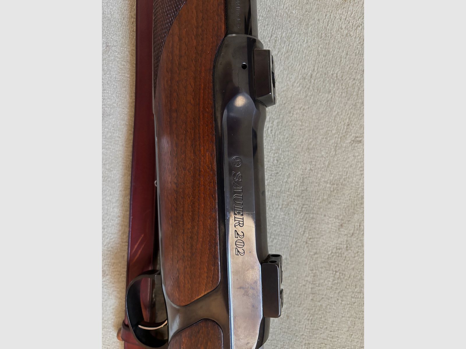 Sauer 202 in het kaliber .300 Winchester Magnum met Swarovski richtkijker