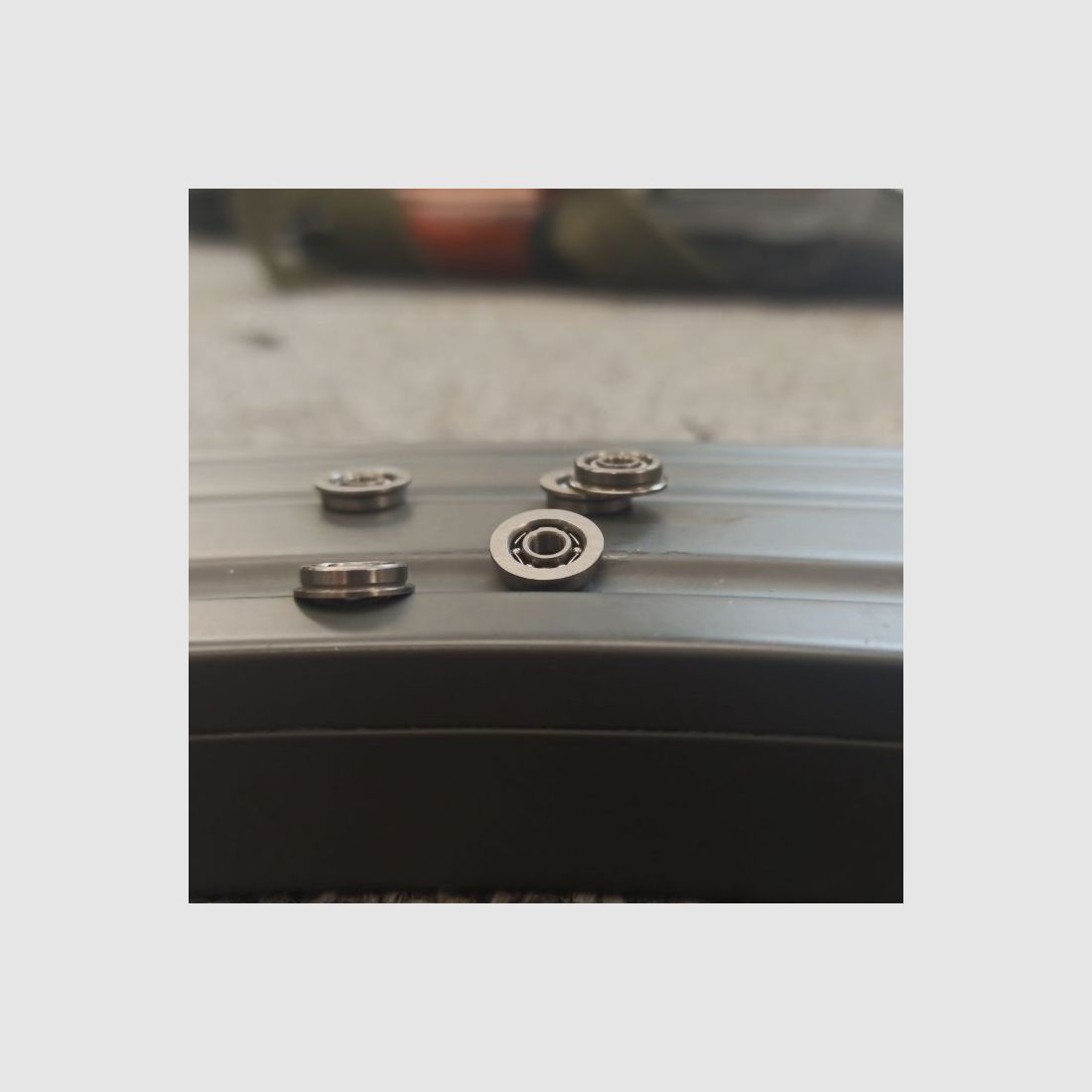 J-TAC 9mm ball bearing !!SINGLE!!